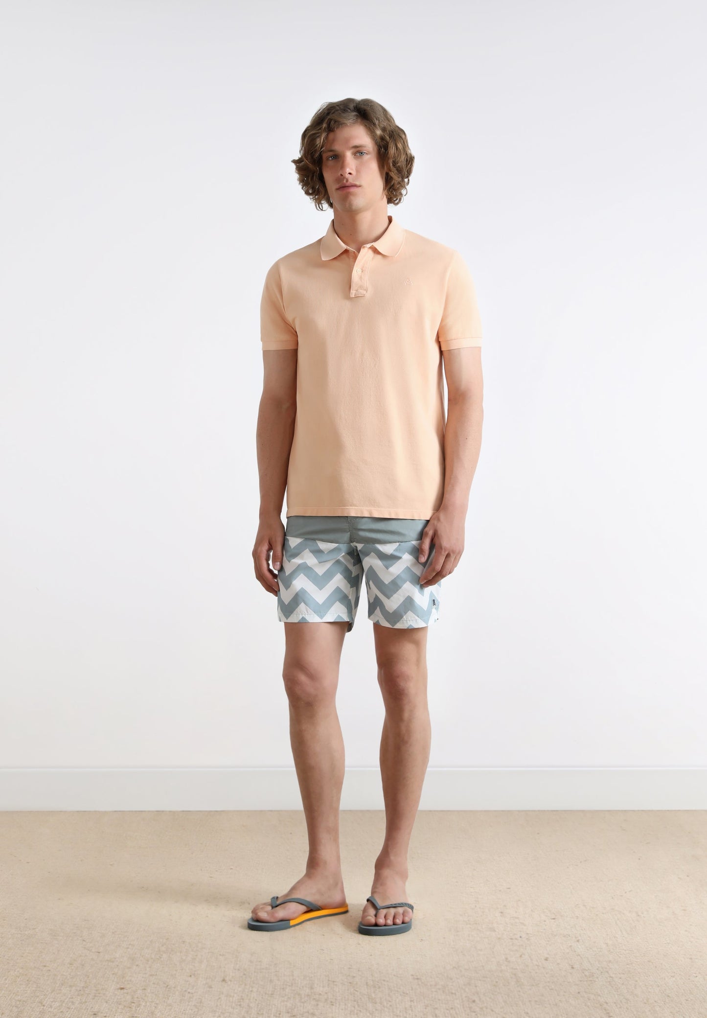 ZIGZAG PRINT SWIMMING TRUNKS