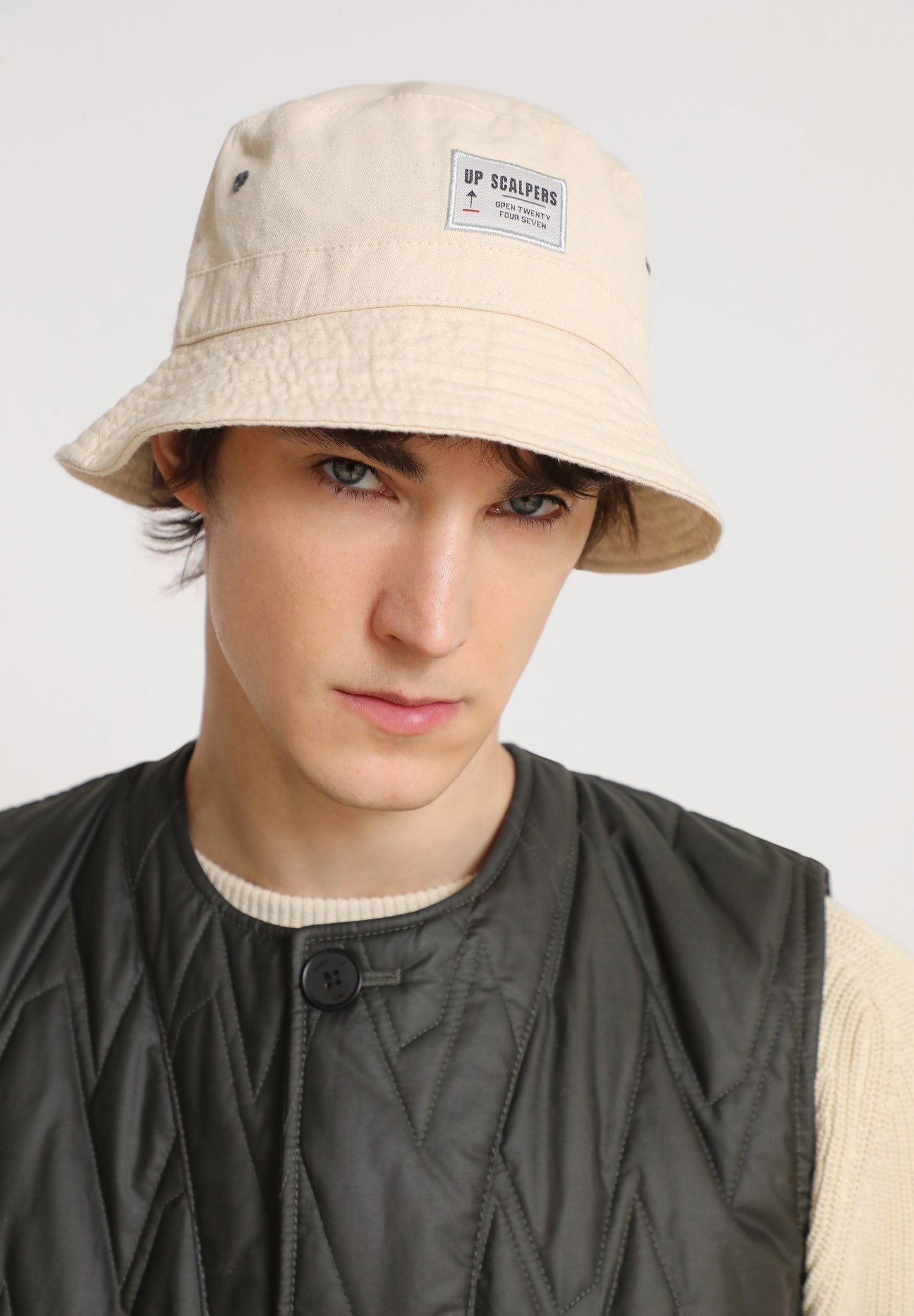 ZIG-ZAG QUILTED WAISTCOAT