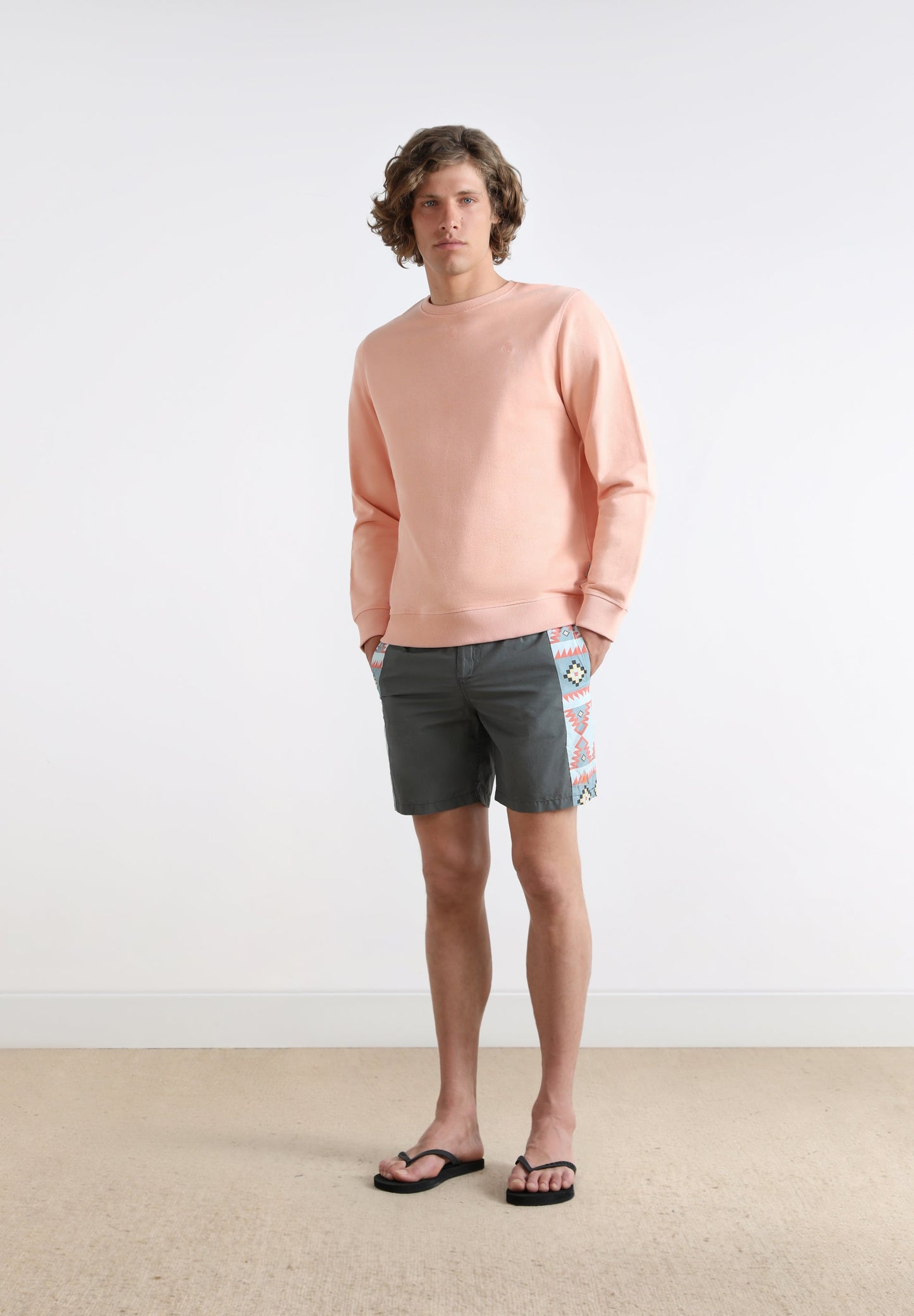 SWIMMING TRUNKS WITH ETHNIC PRINT ON SIDES