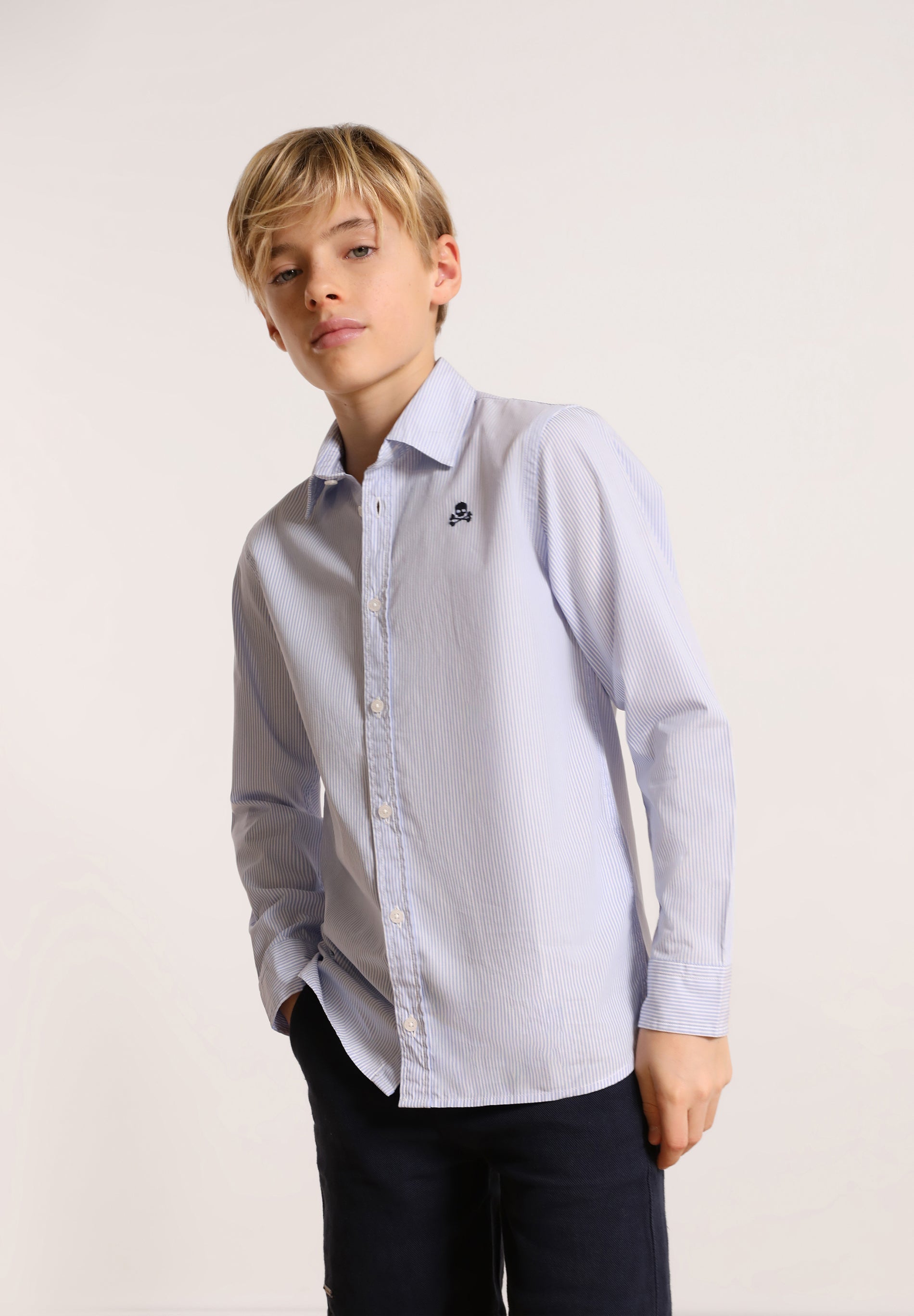 CONTRAST SKULL SHIRT