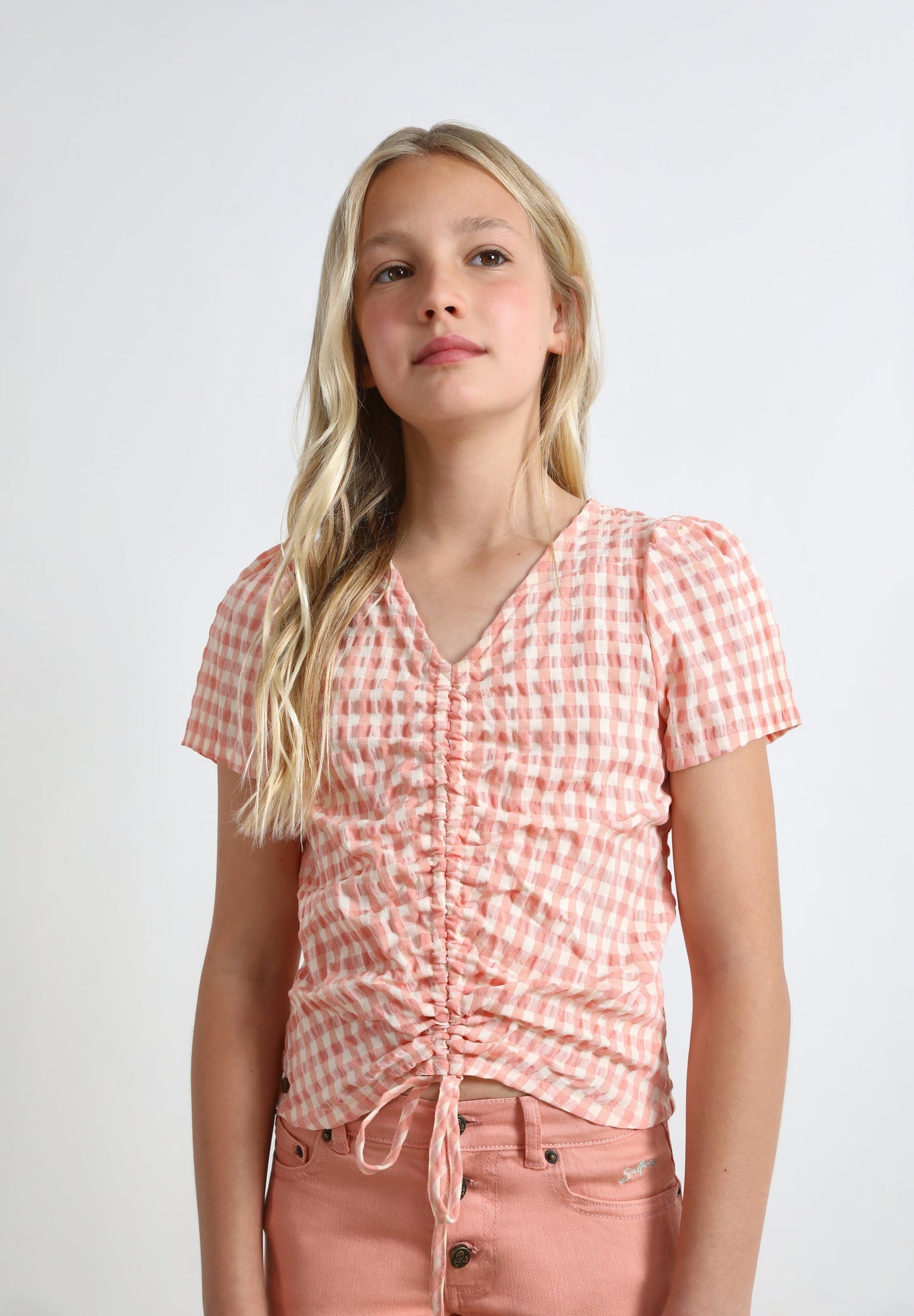 GATHERED GINGHAM BLOUSE