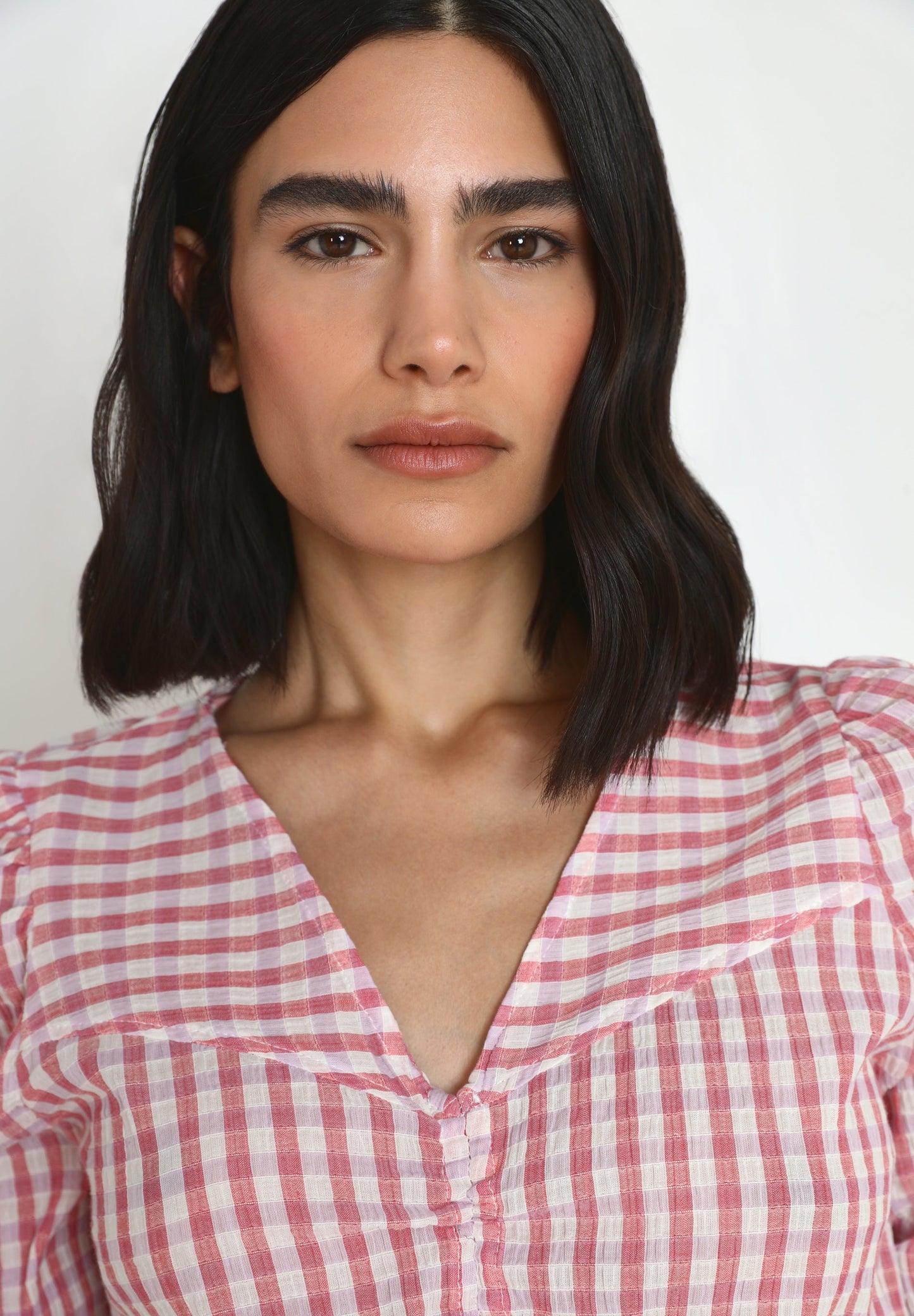 GINGHAM BLOUSE WITH RUCHED SLEEVES