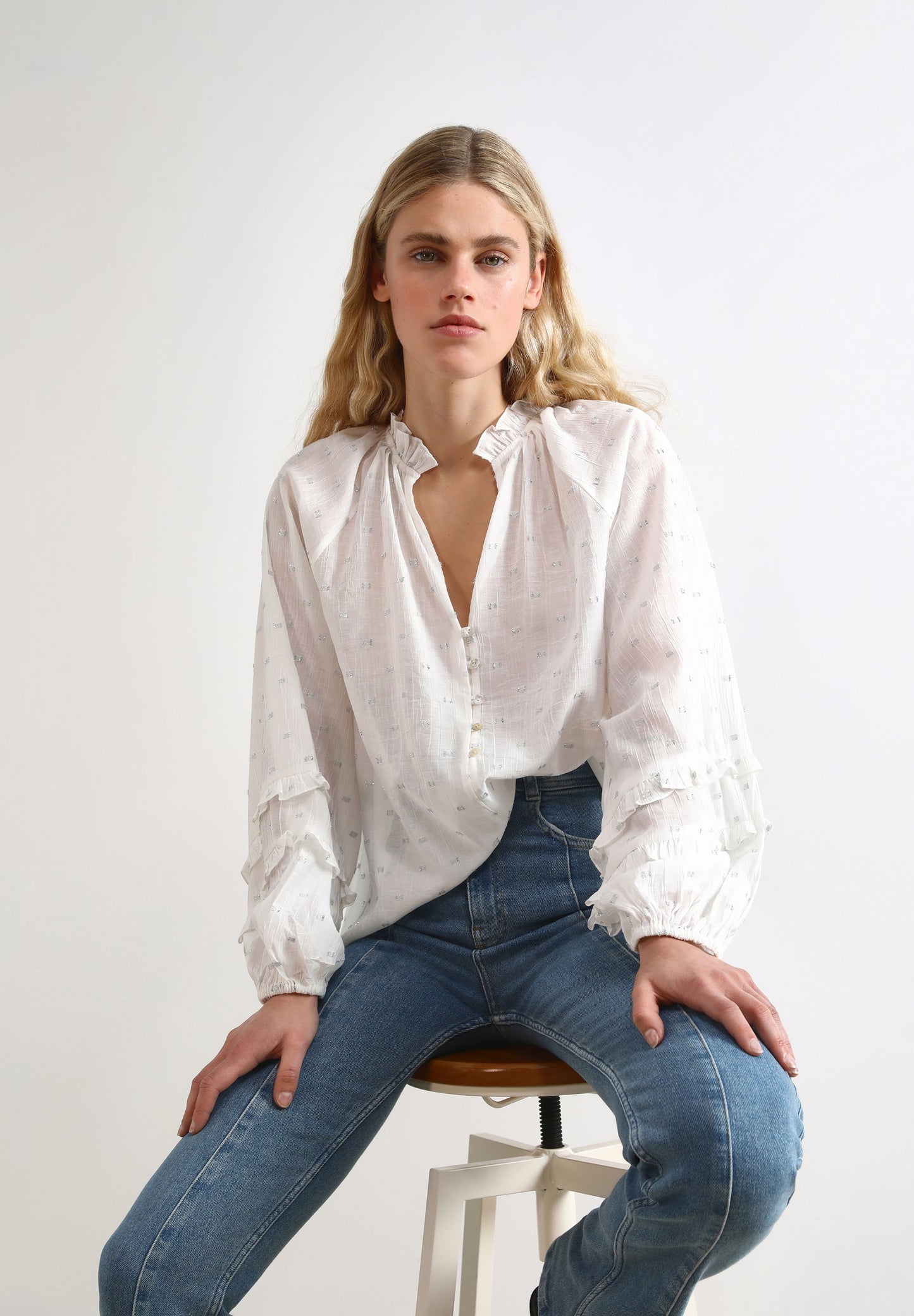 BLOUSE WITH PUFF SLEEVES