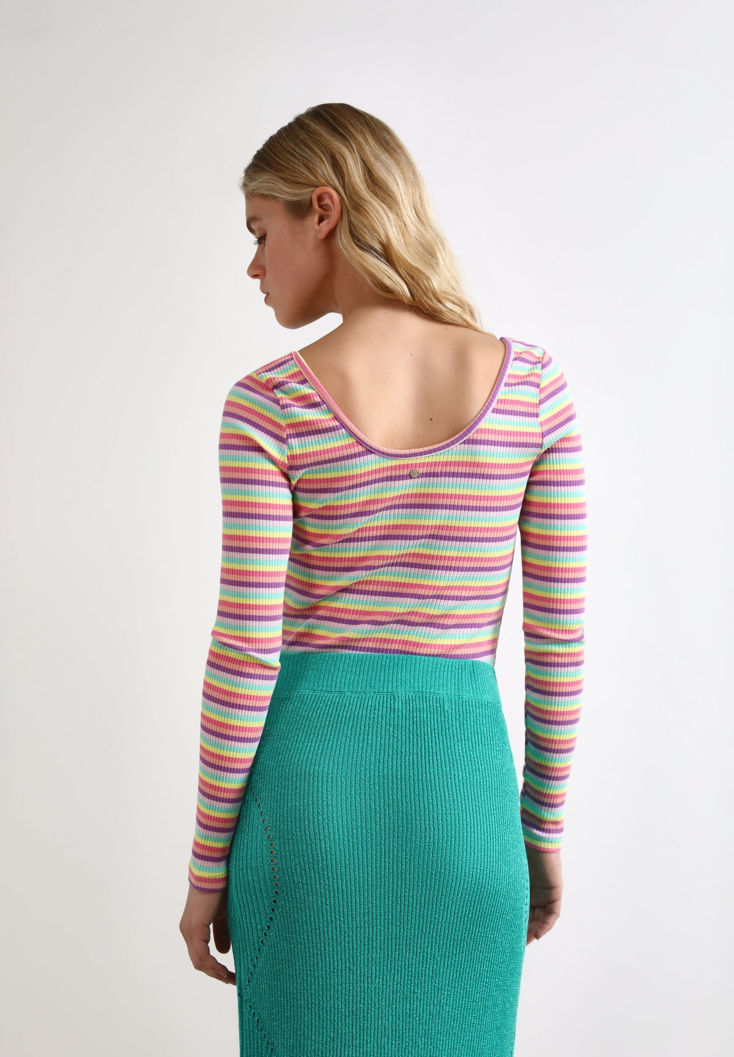 MULTICOLOURED STRIPED T-SHIRT
