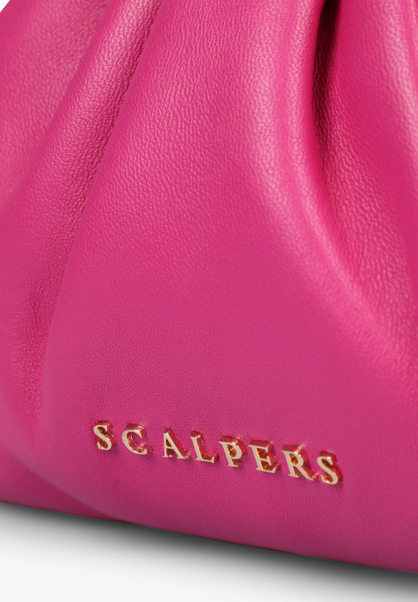 BAG WITH GATHERED DETAILS