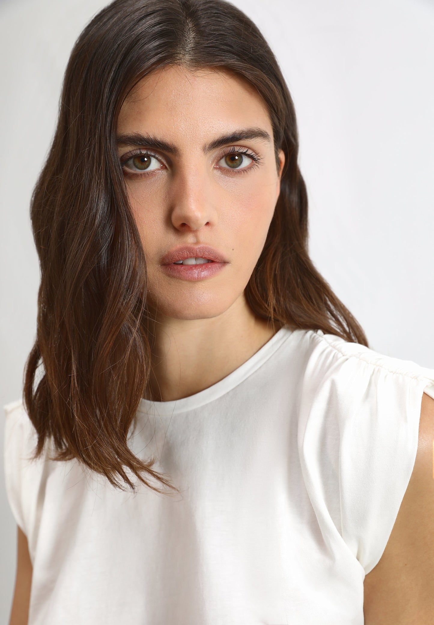 T-SHIRT WITH SHOULDER DETAIL