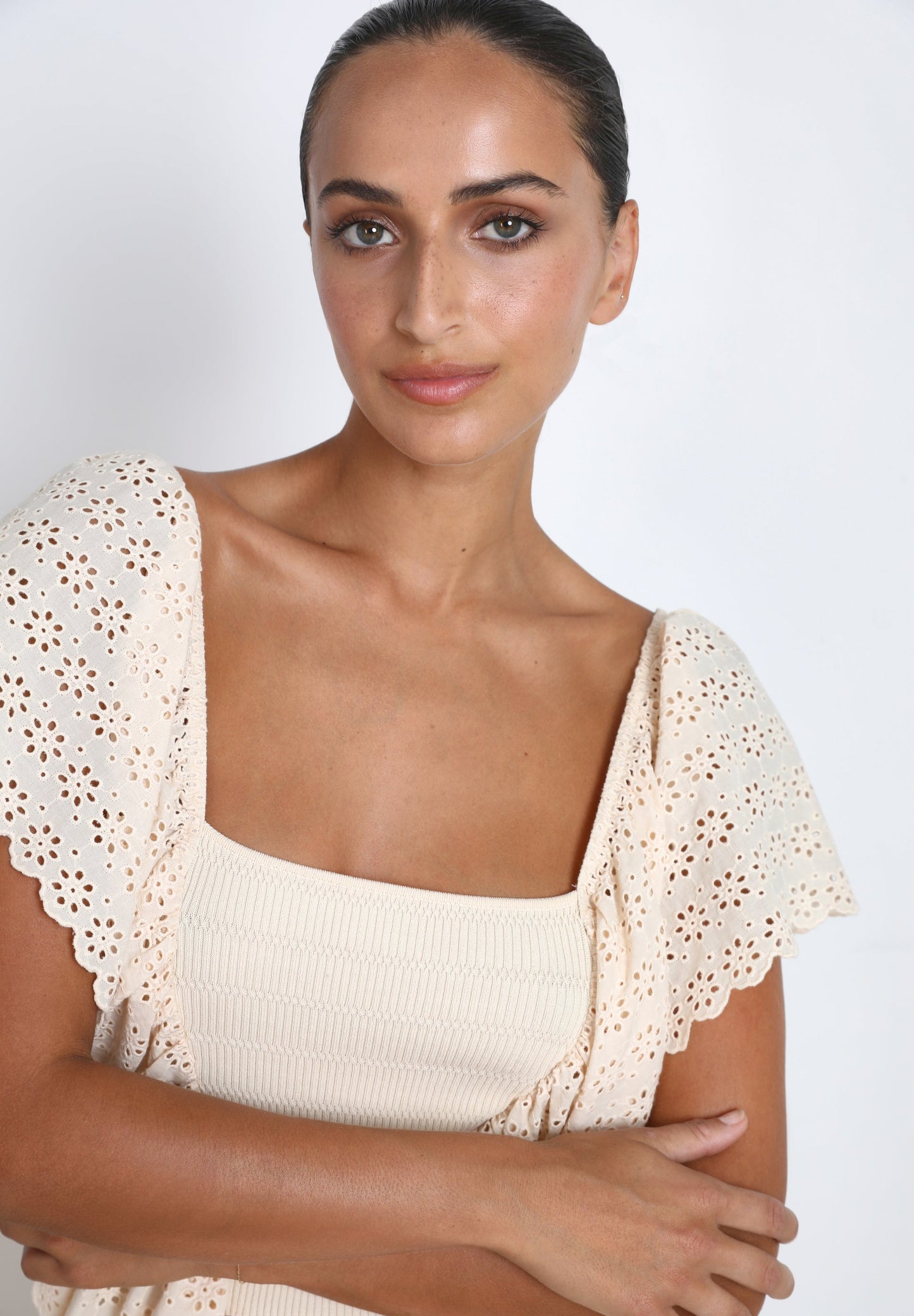 KNIT TOP WITH BRODERIE ANGLAISE SLEEVES