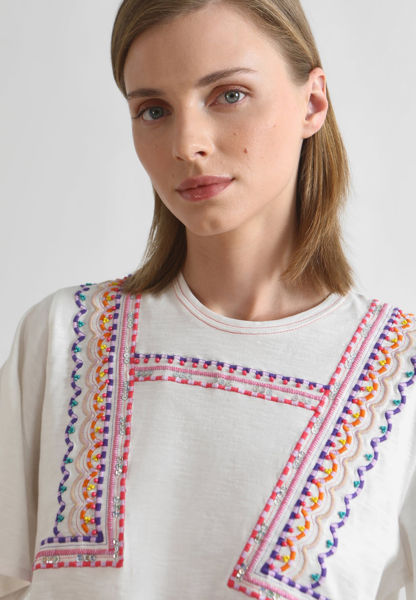 T-SHIRT WITH BEADWORK