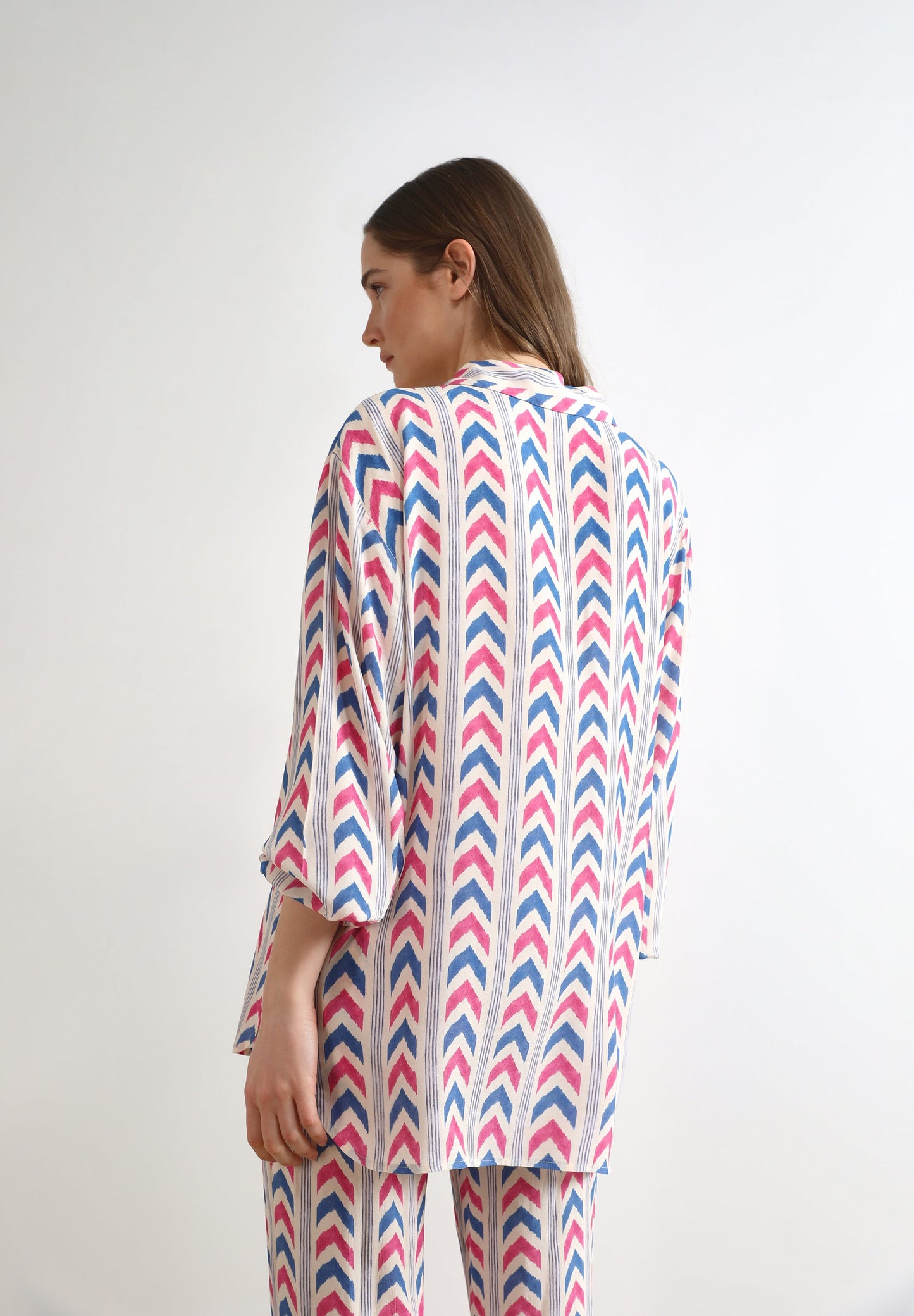 PRINTED FLOWING T-SHIRT