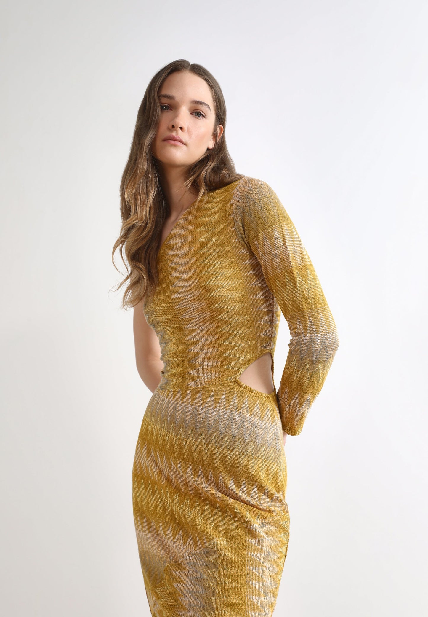 ASYMMETRIC KNIT DRESS