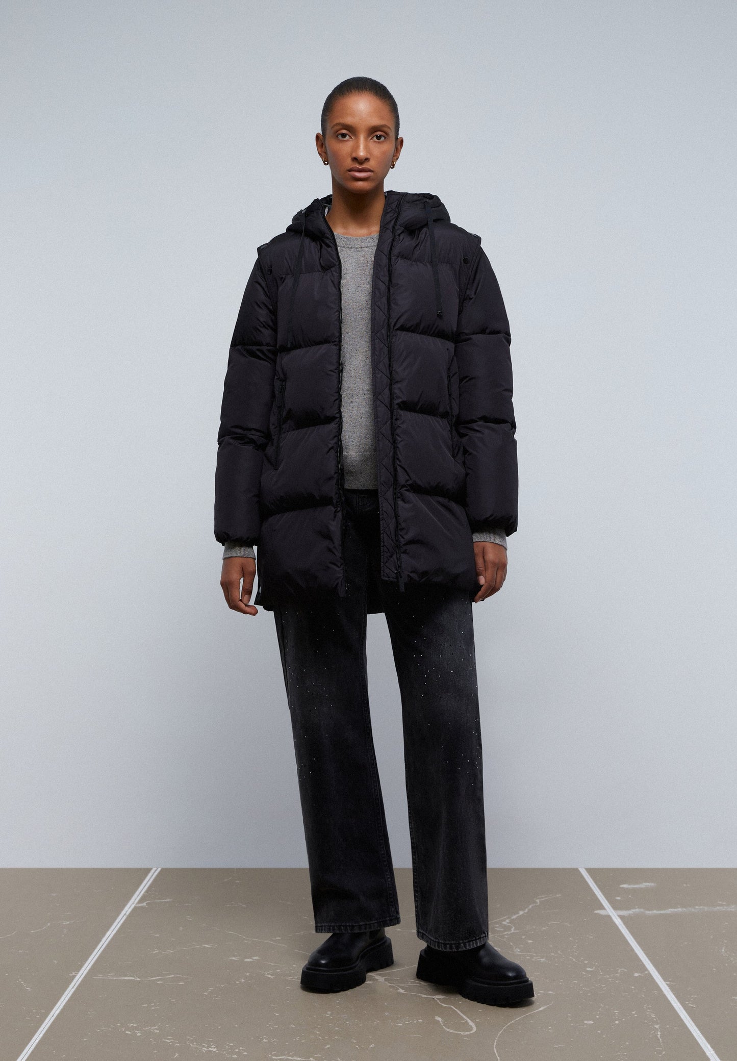 LONG PARKA WITH DETACHABLE SLEEVES