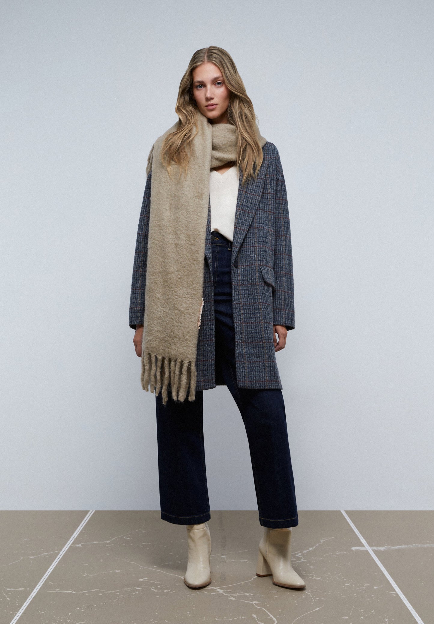 HOUNDSTOOTH MIDI COAT