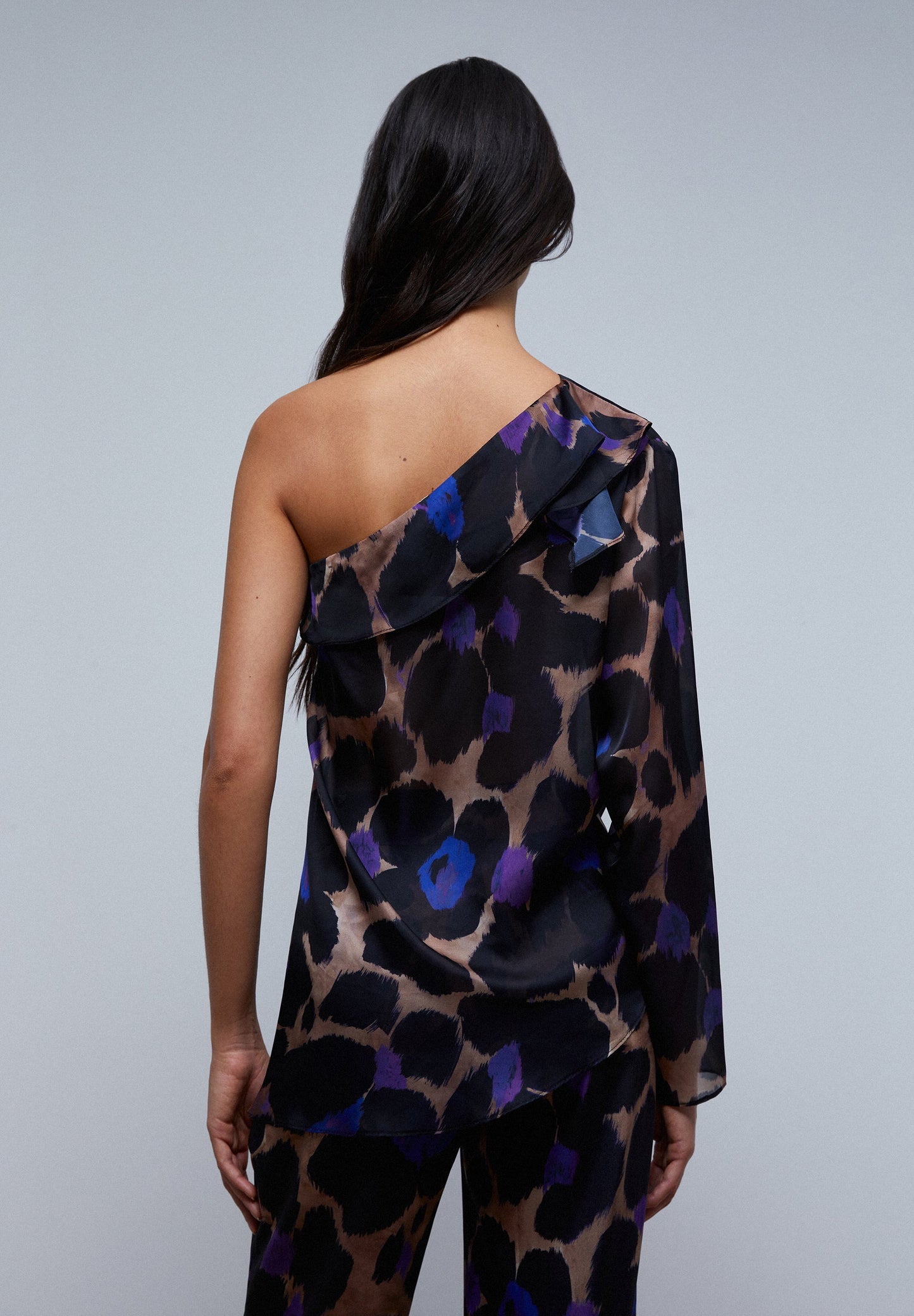 ASYMMETRIC ANIMAL PRINT BLOUSE