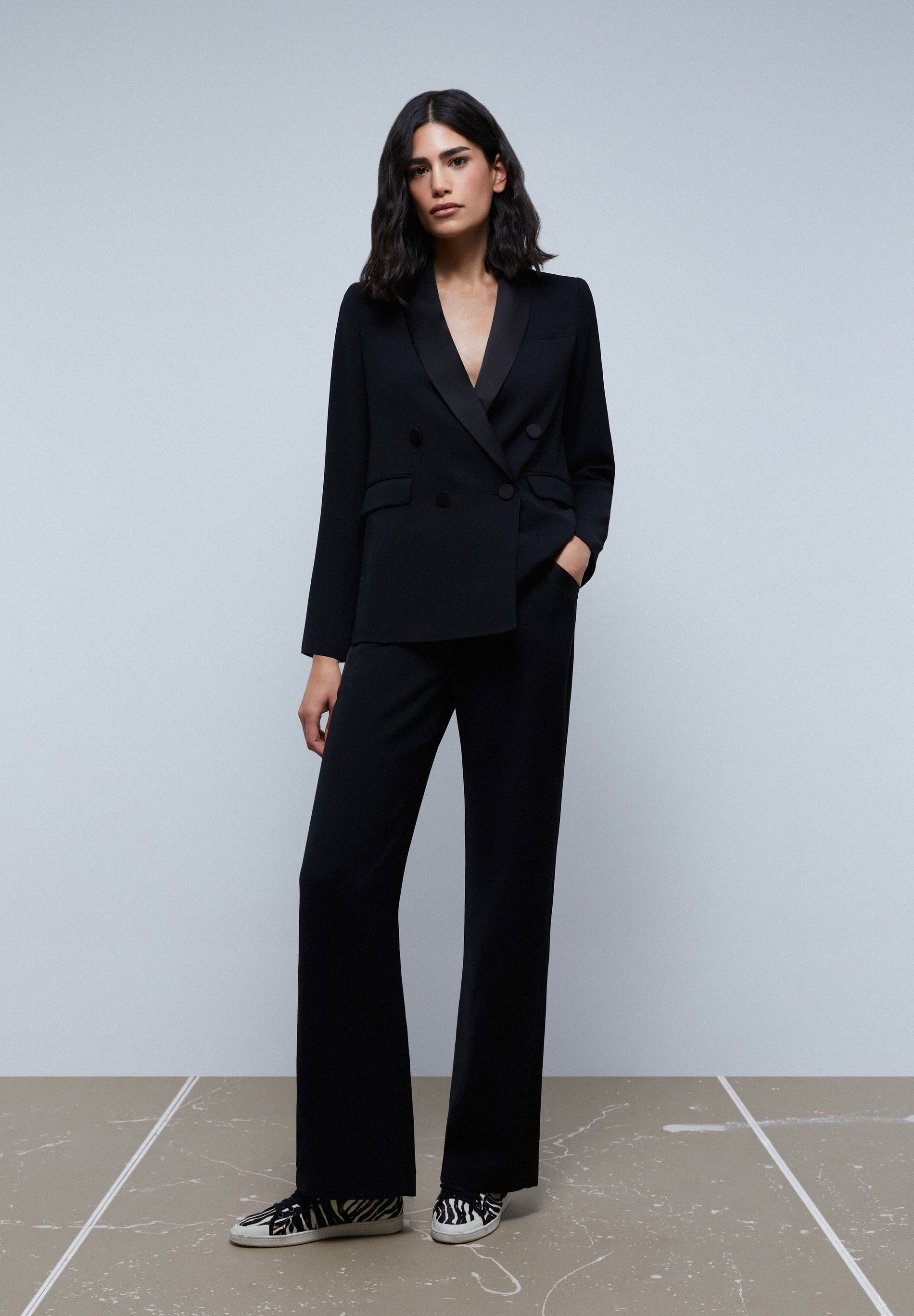 WIDE LEG TUXEDO-STYLE TROUSERS
