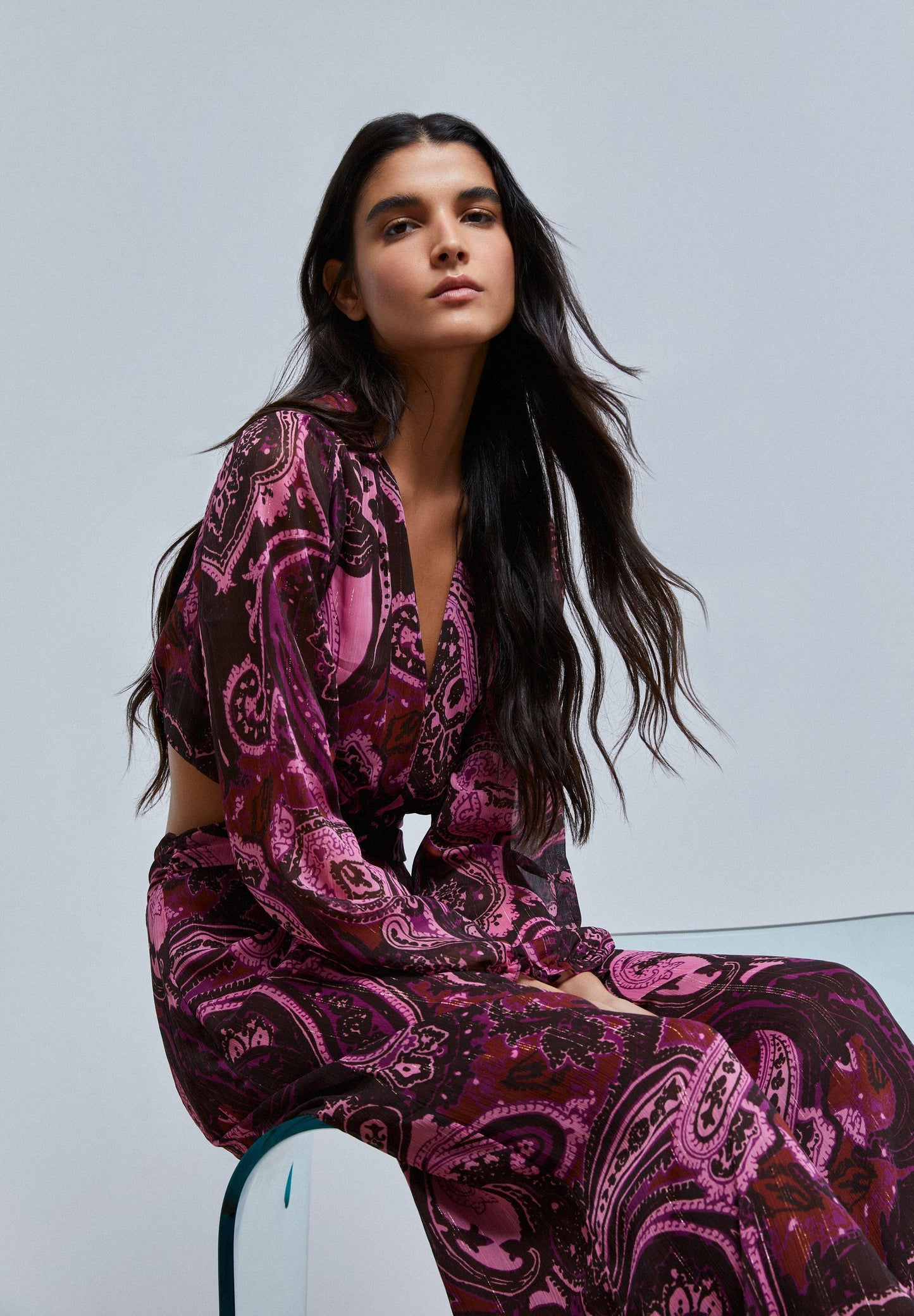 PAISLEY DRESS WITH OPENINGS