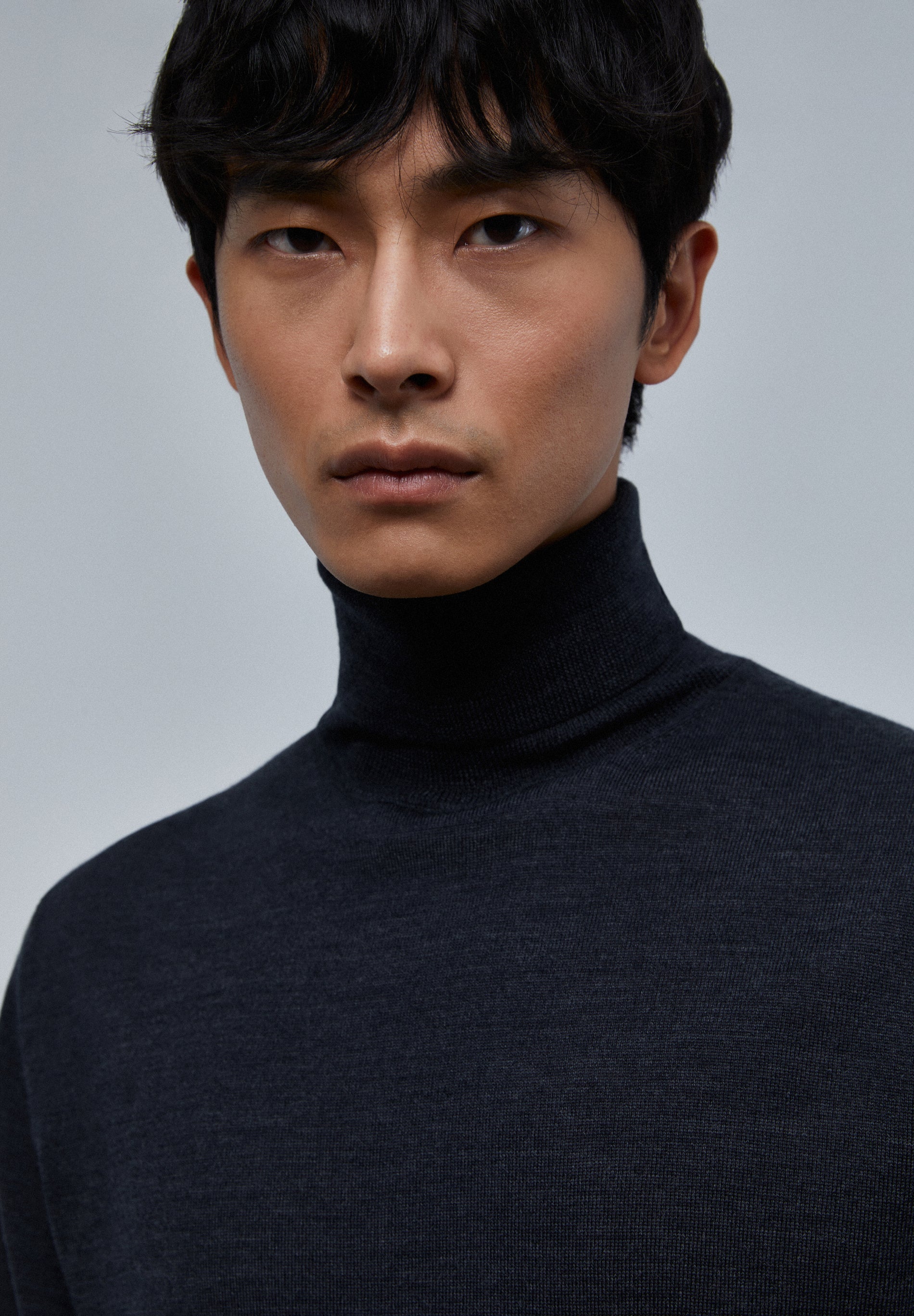 HIGH NECK SWEATER