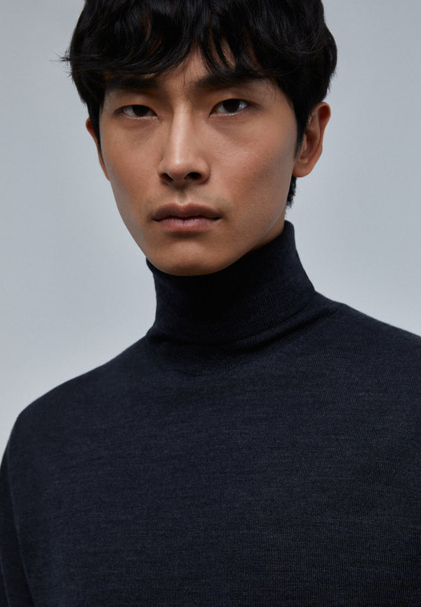 HIGH NECK SWEATER