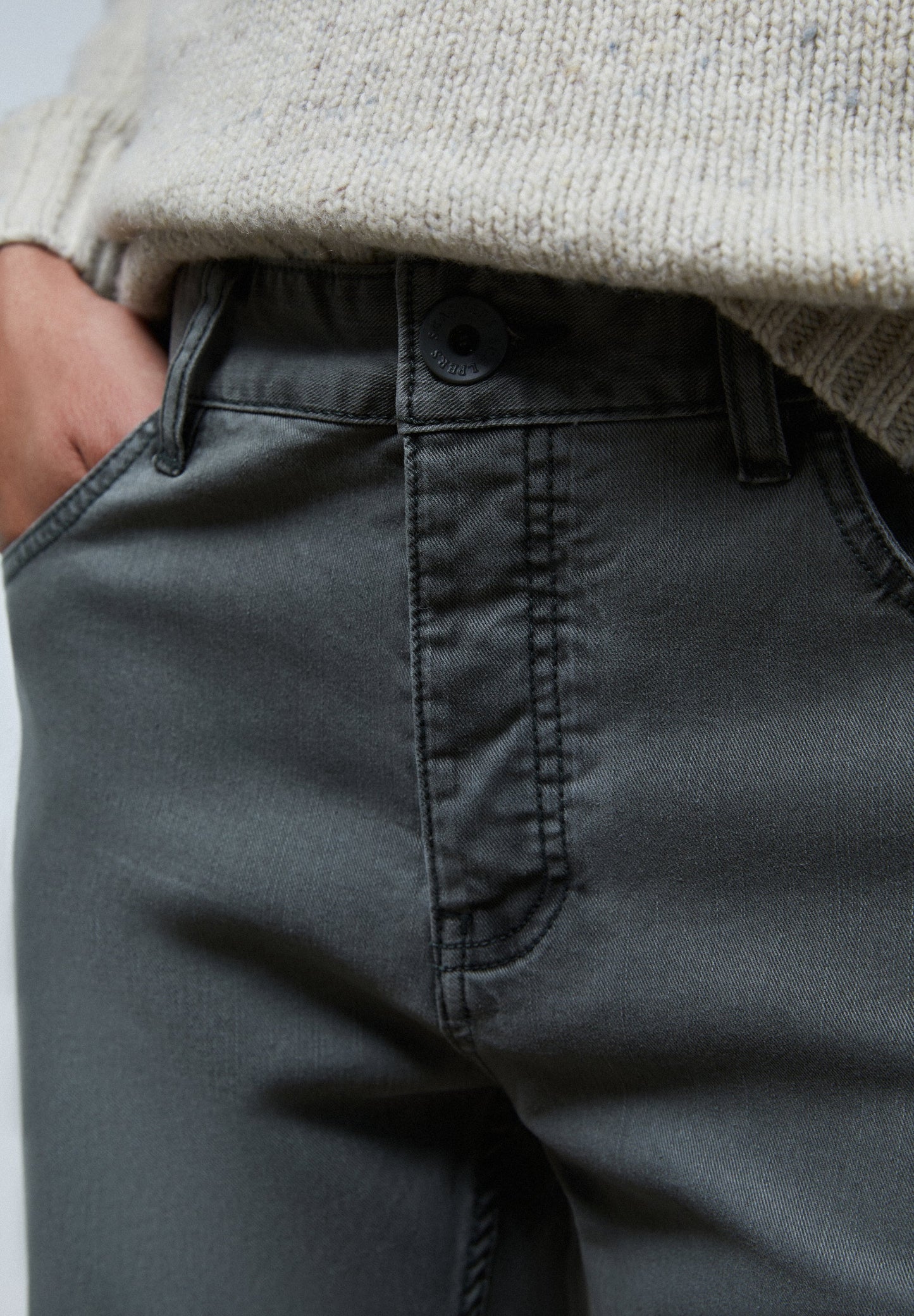 FIVE-POCKET TROUSERS