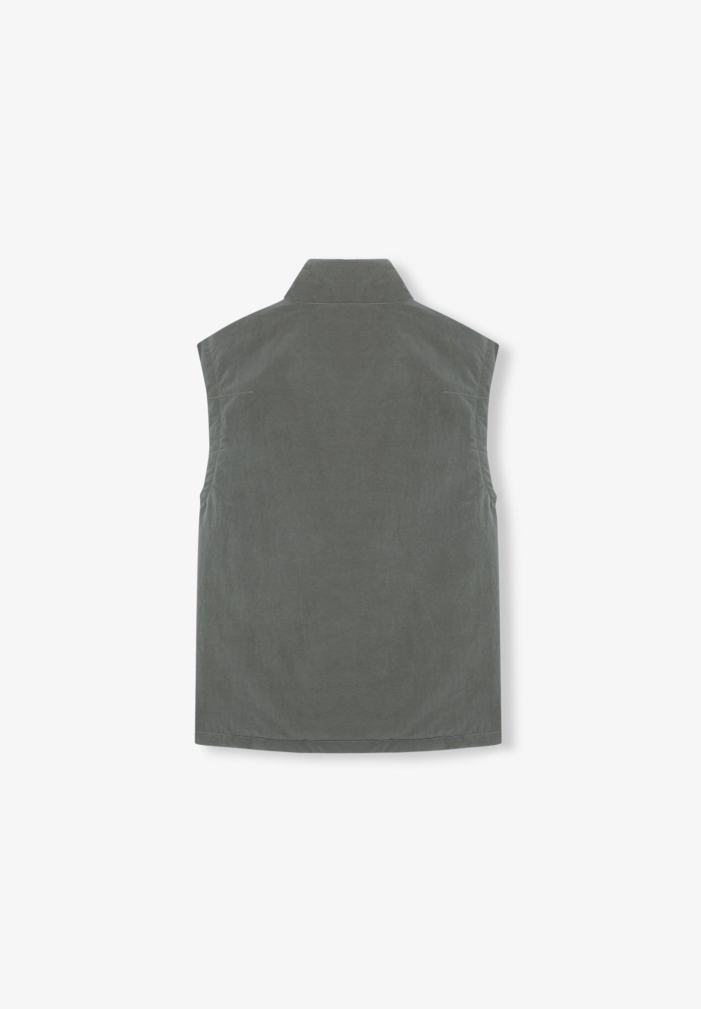 LIGHTWEIGHT VEST WITH POCKETS