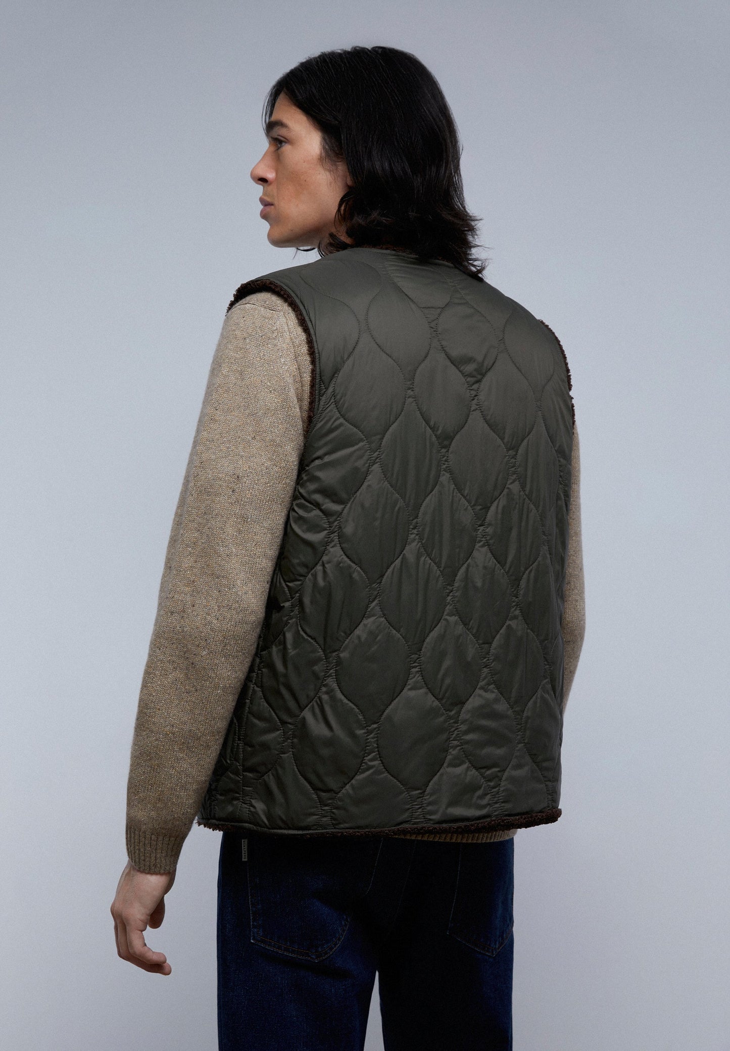 PREMIUM PUFFER VEST WITH SHEARLING LINING