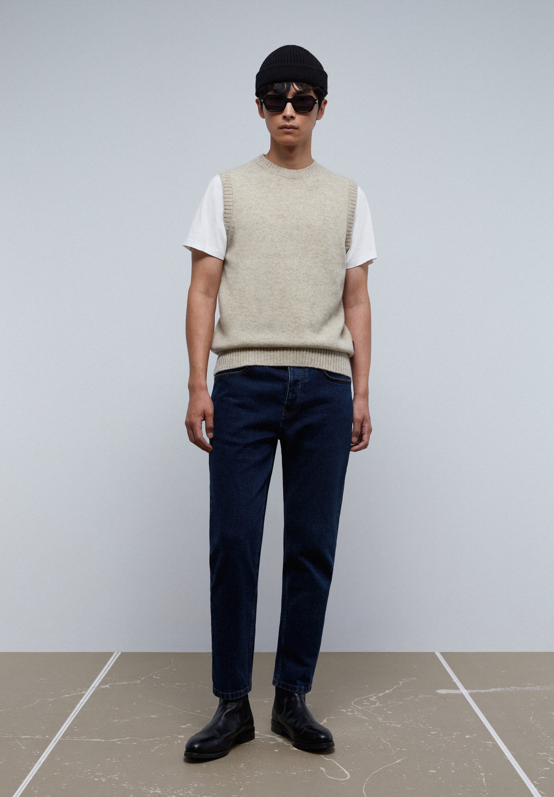 PREMIUM KNIT GILET