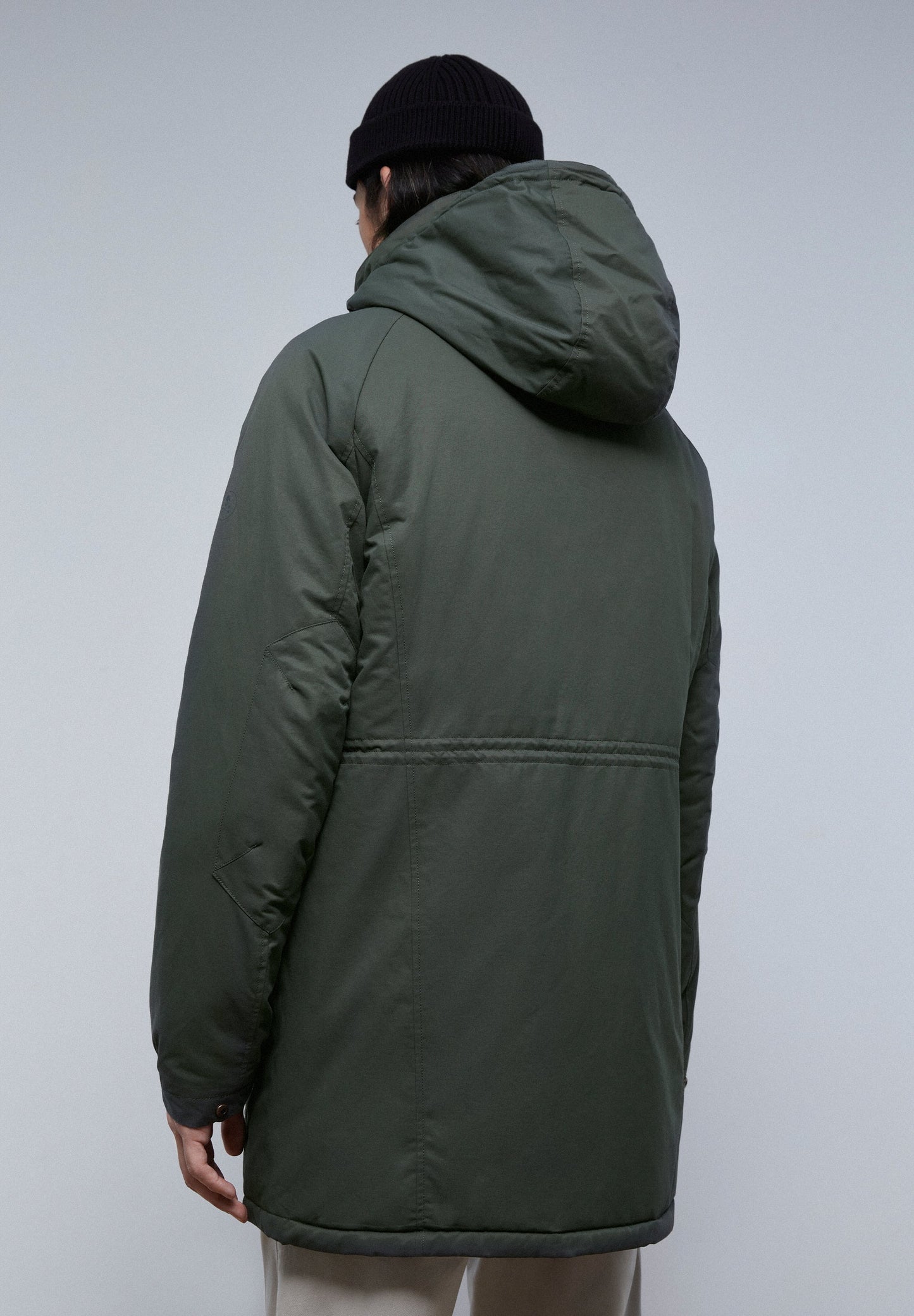 WATER REPELLENT PARKA WITH POCKETS