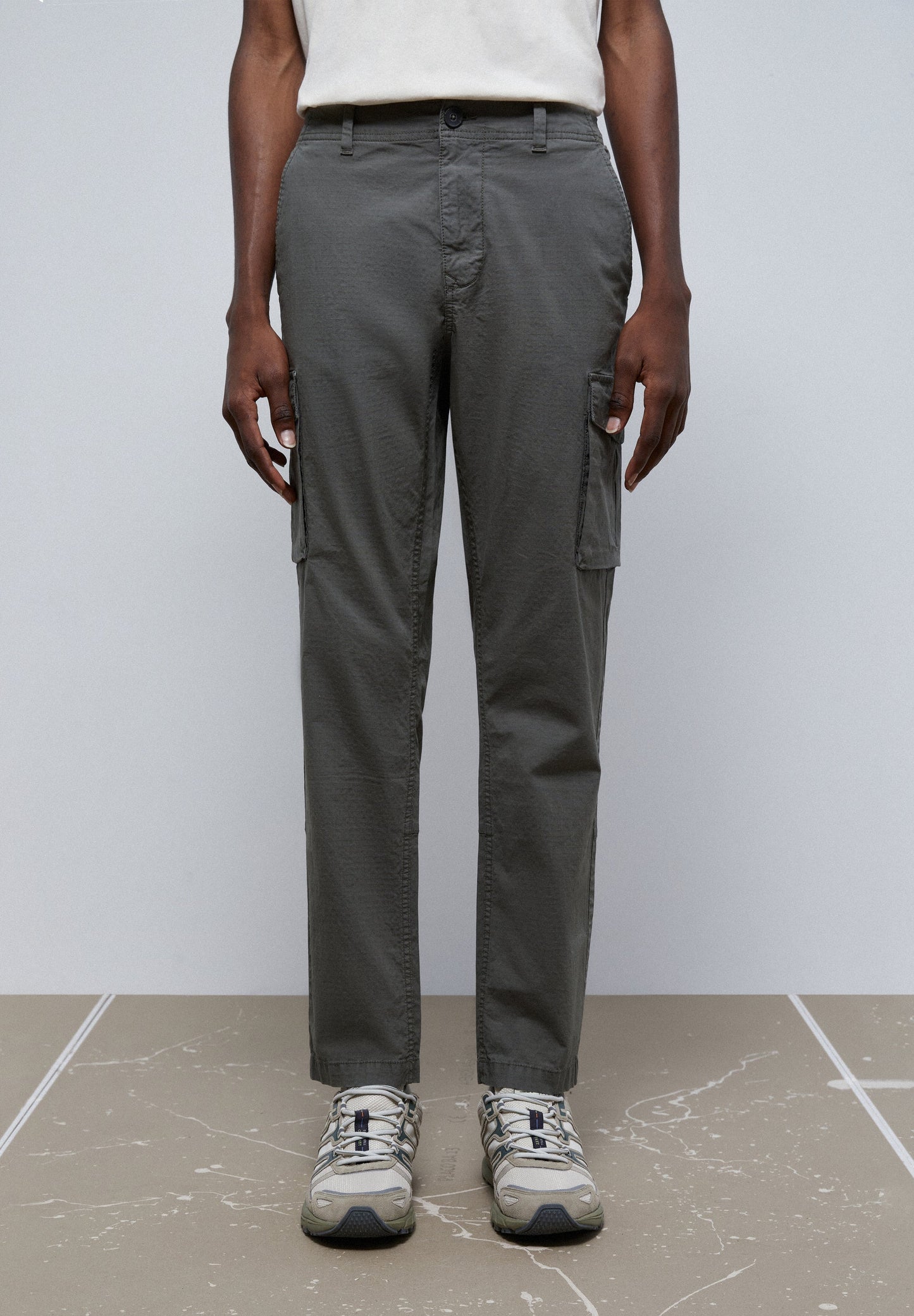 LIGHTWEIGHT CARGO TROUSERS