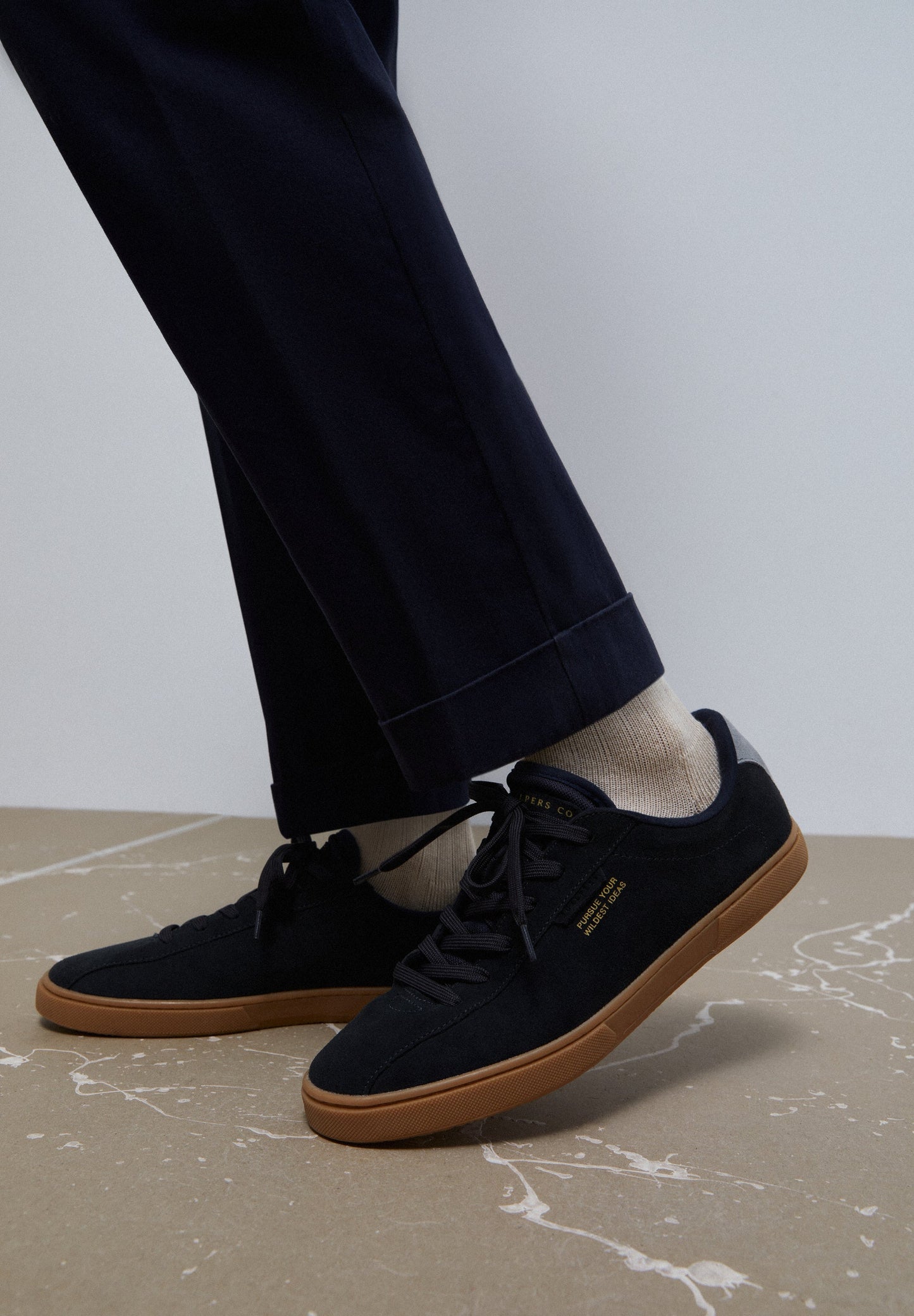 LOW TOP SUEDE SNEAKERS