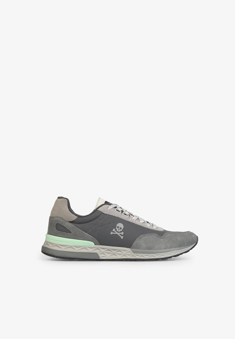 SNEAKERS WITH SIDE SKULL