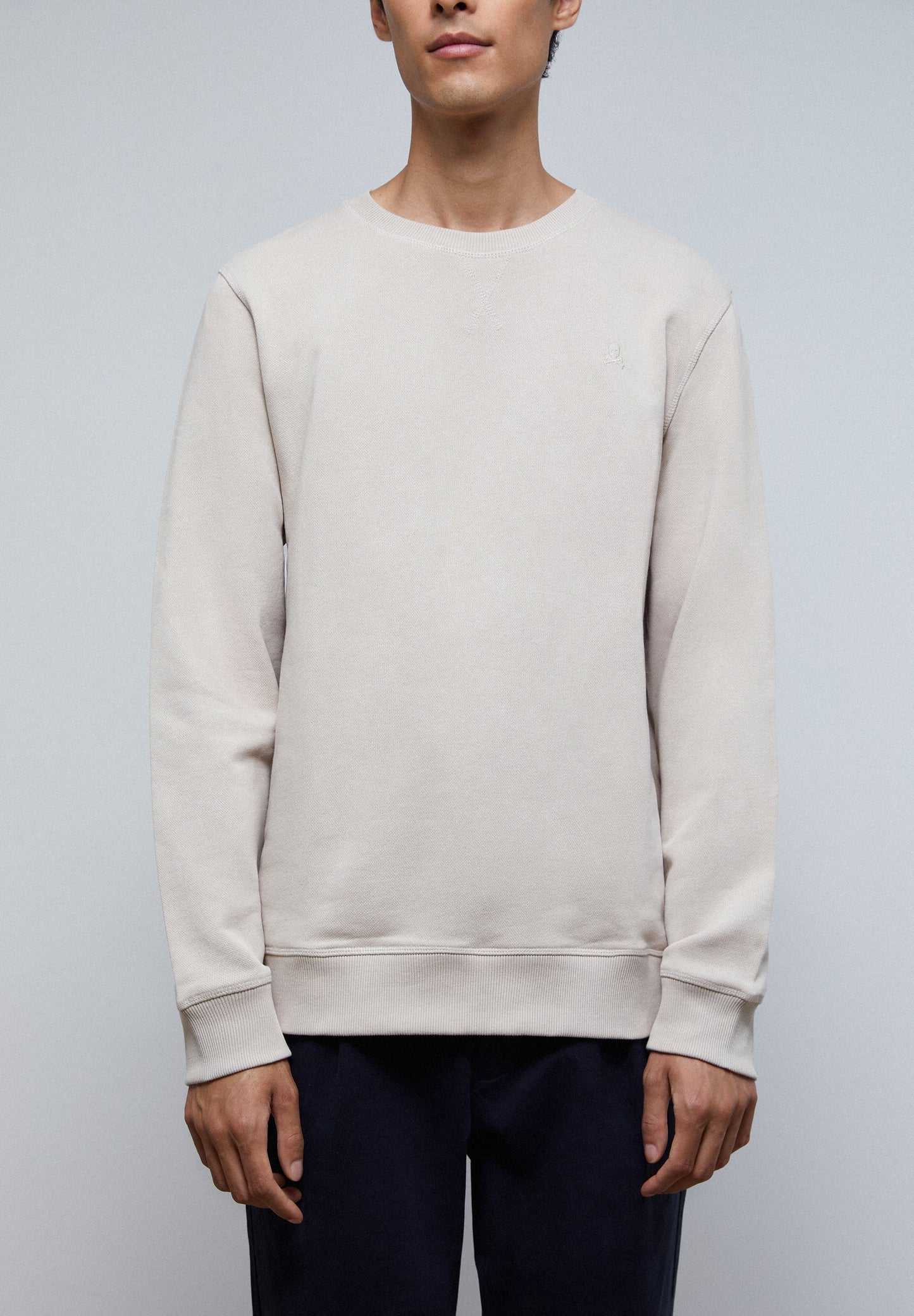 BASIC SKULL SWEATSHIRT