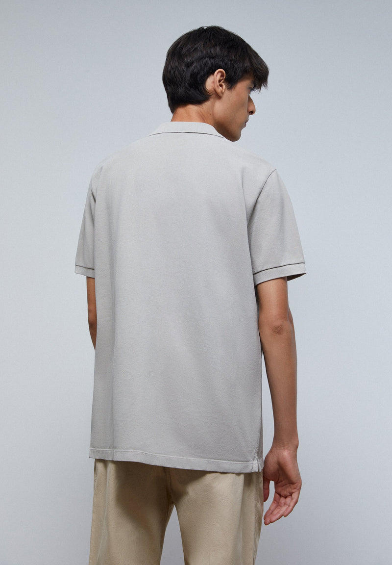 BASIC POLO SHIRT WITH SKULL DETAIL