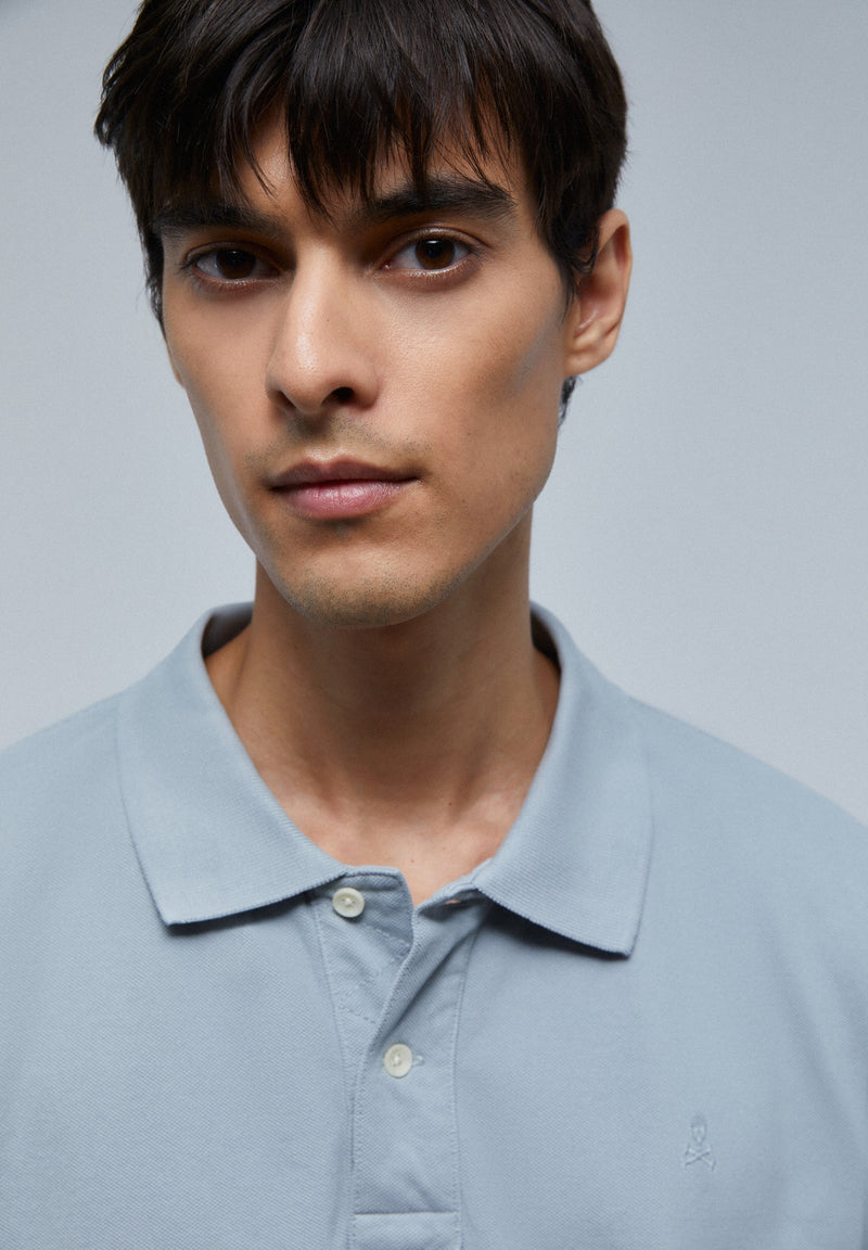 BASIC POLO SHIRT WITH SKULL DETAIL
