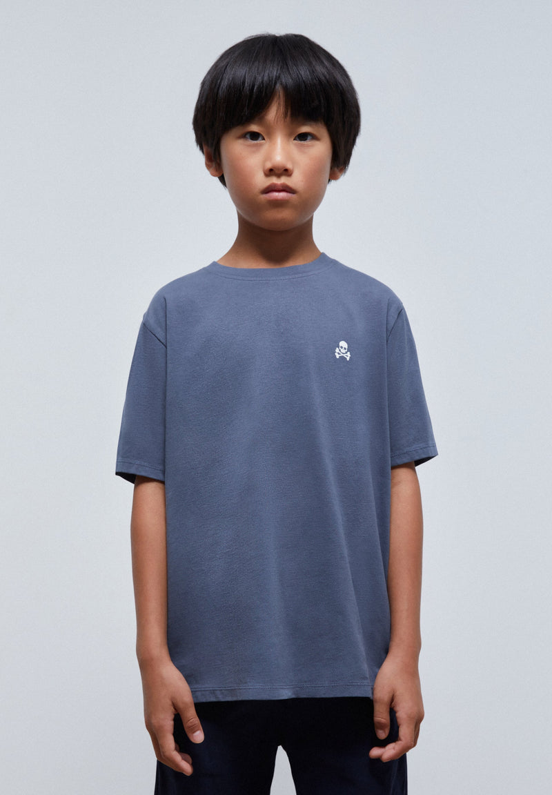 T-SHIRT WITH CONTRAST PRINT ON THE BACK