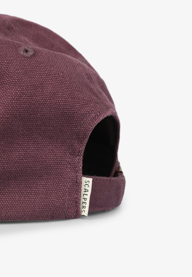 CAP WITH SKULL