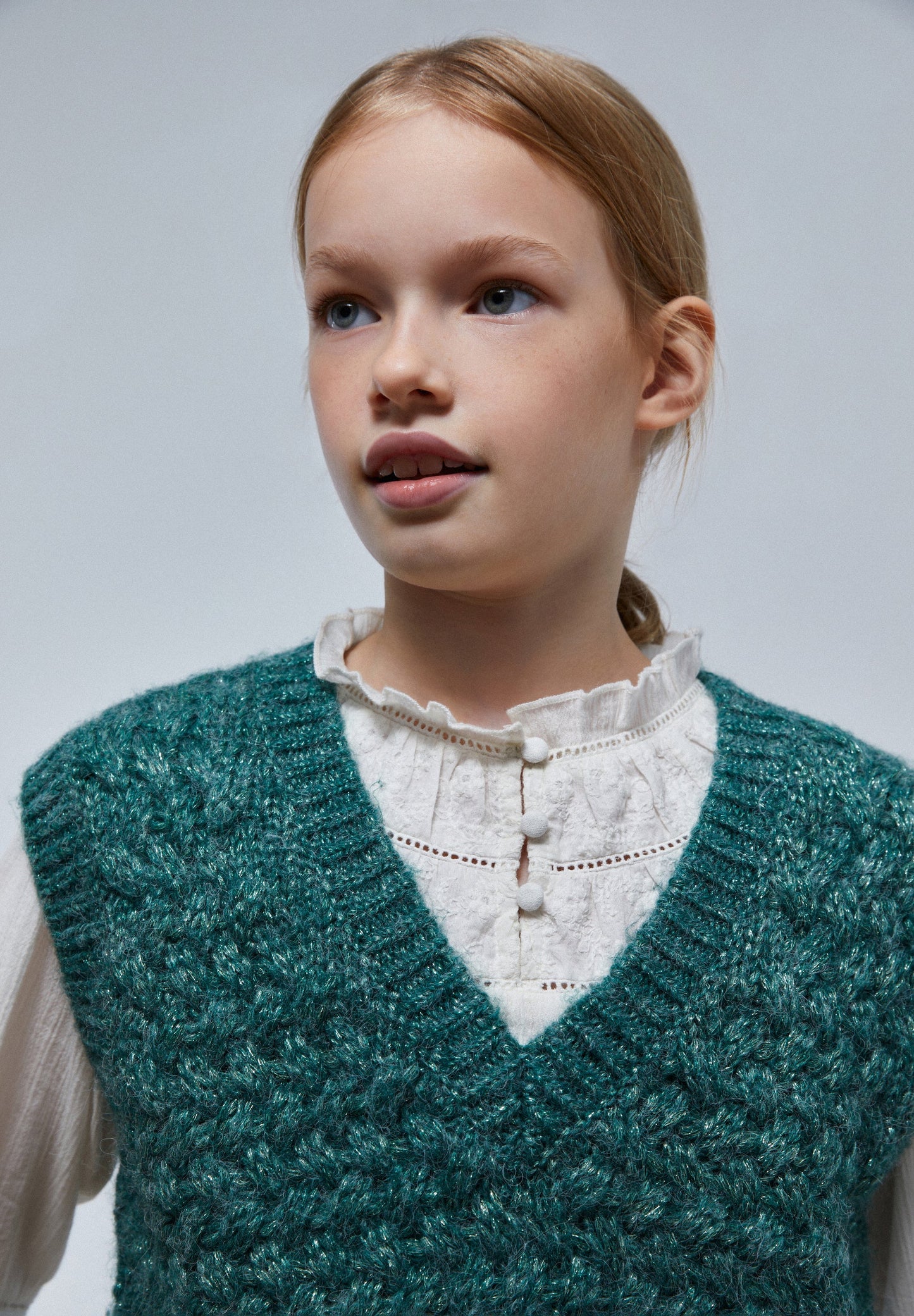 KNIT GILET WITH LUREX DETAIL