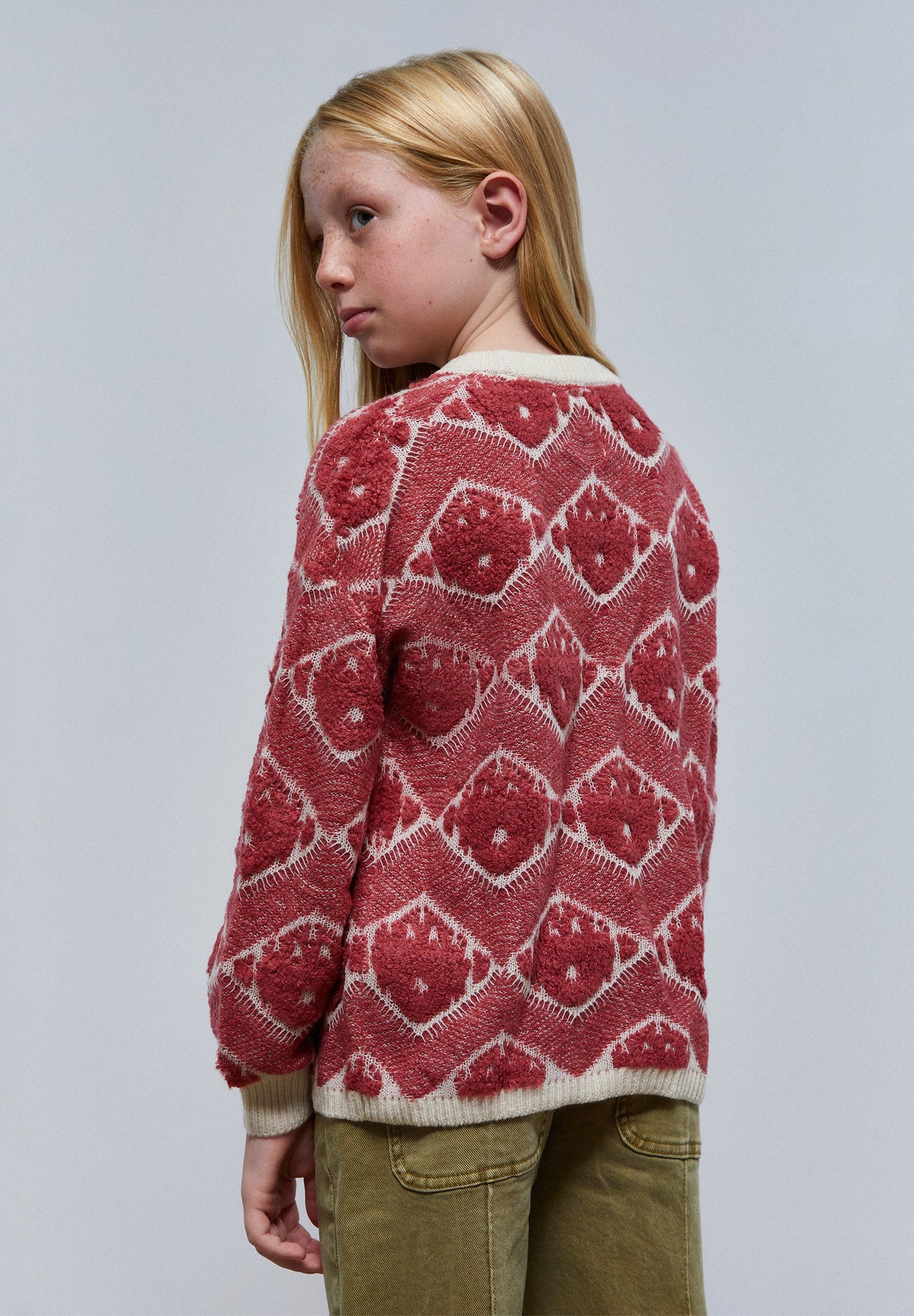 SWEATER WITH SCALLOPED DETAIL