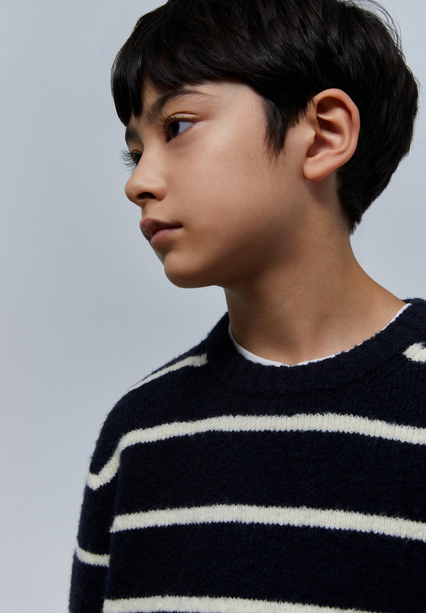 SOFT STRIPED SWEATER