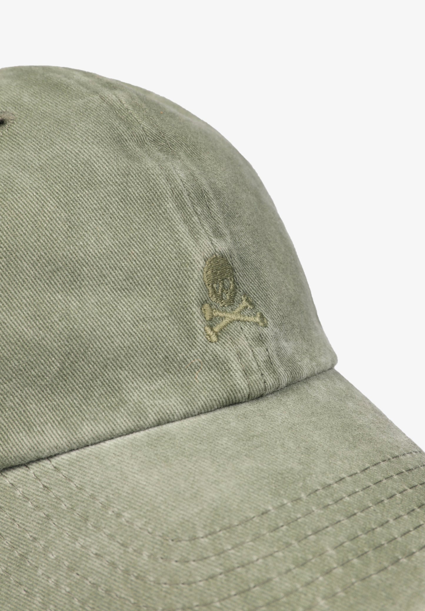 FADED CAP WITH SKULL DETAIL