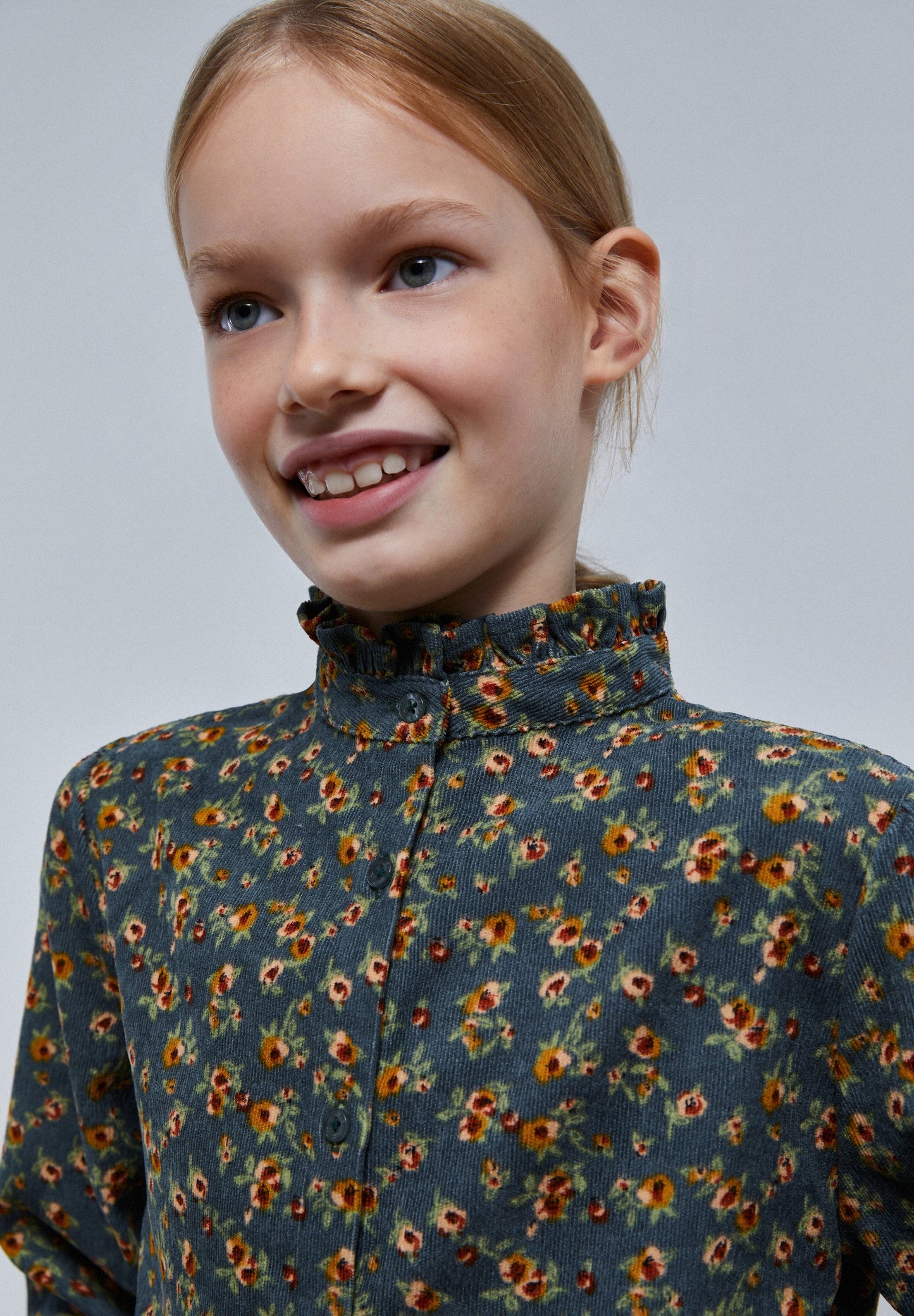 MICRO CORDUROY FLORAL BLOUSE