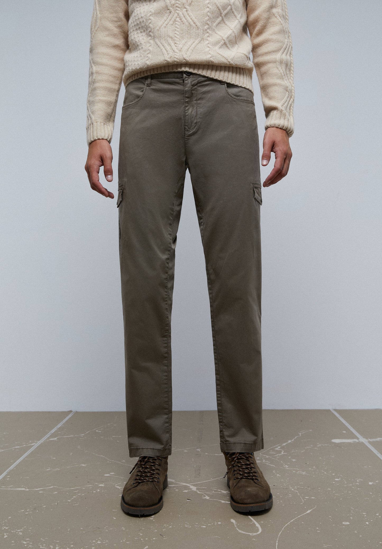 CARGO TROUSERS