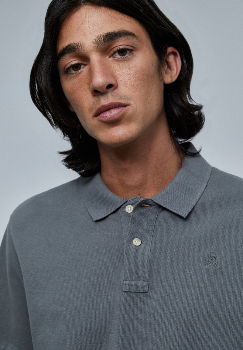 BASIC POLO SHIRT WITH SKULL DETAIL