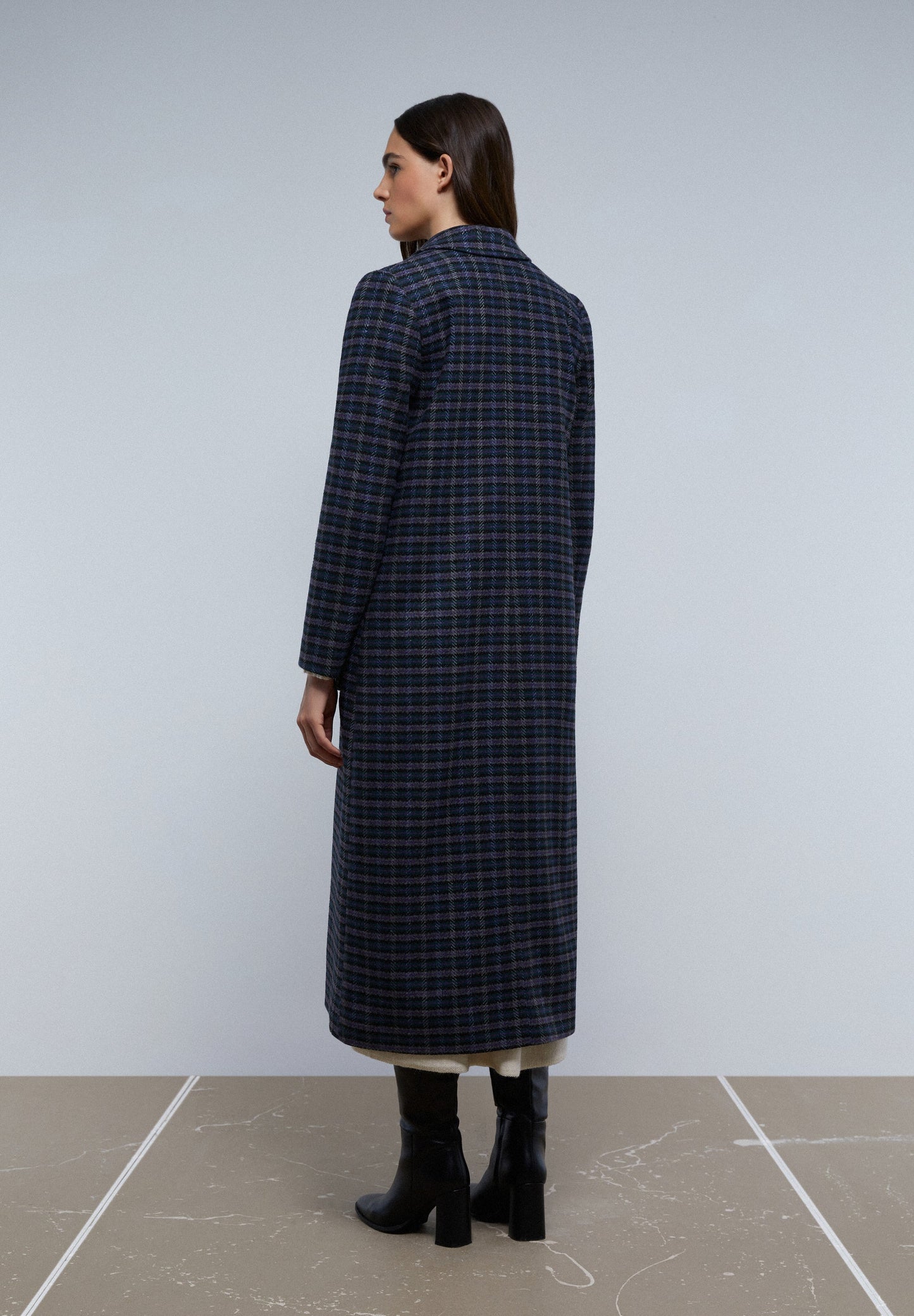 LONG CHECKED COAT WITH POCKETS