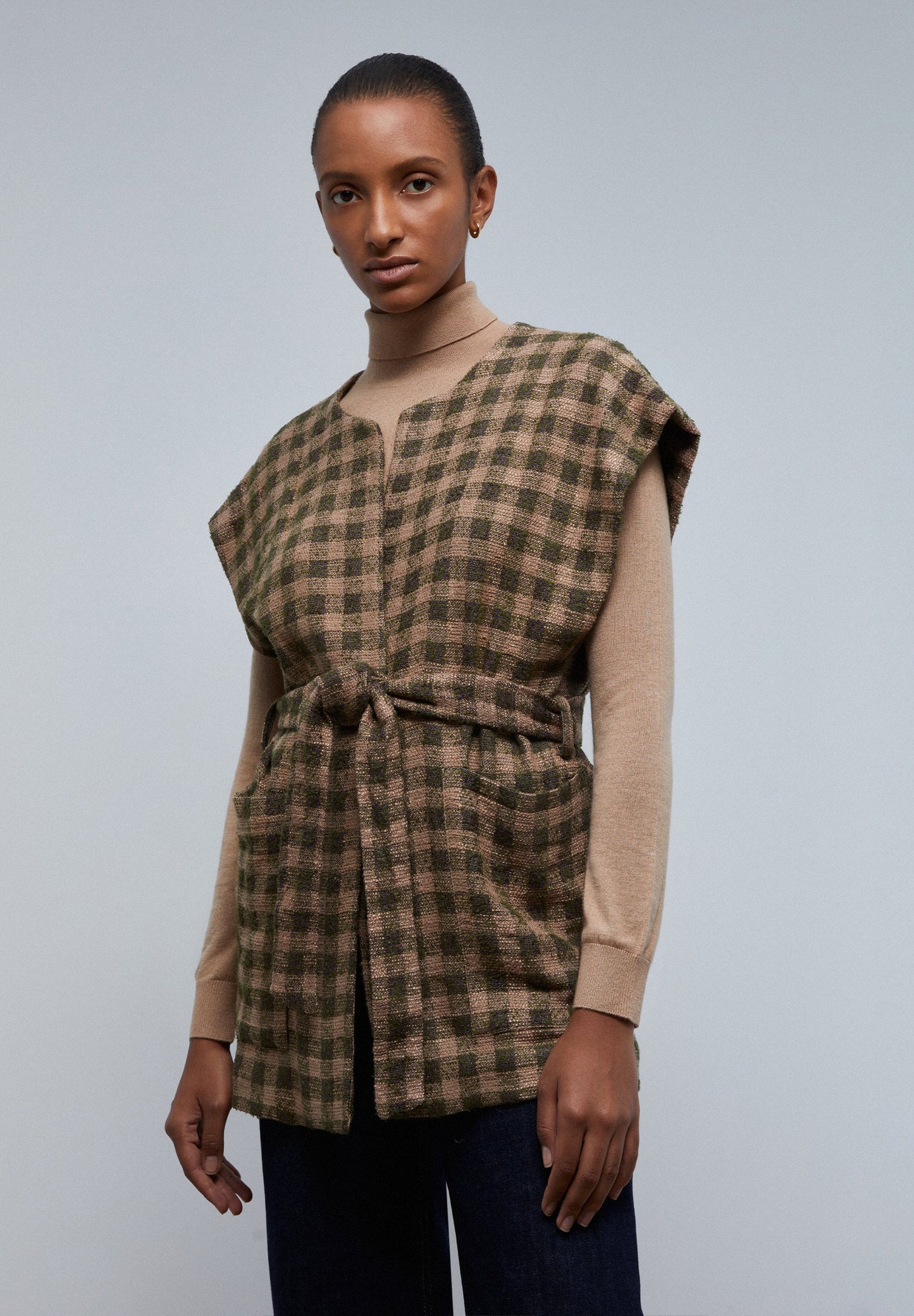 CHECK GILET WITH BOW