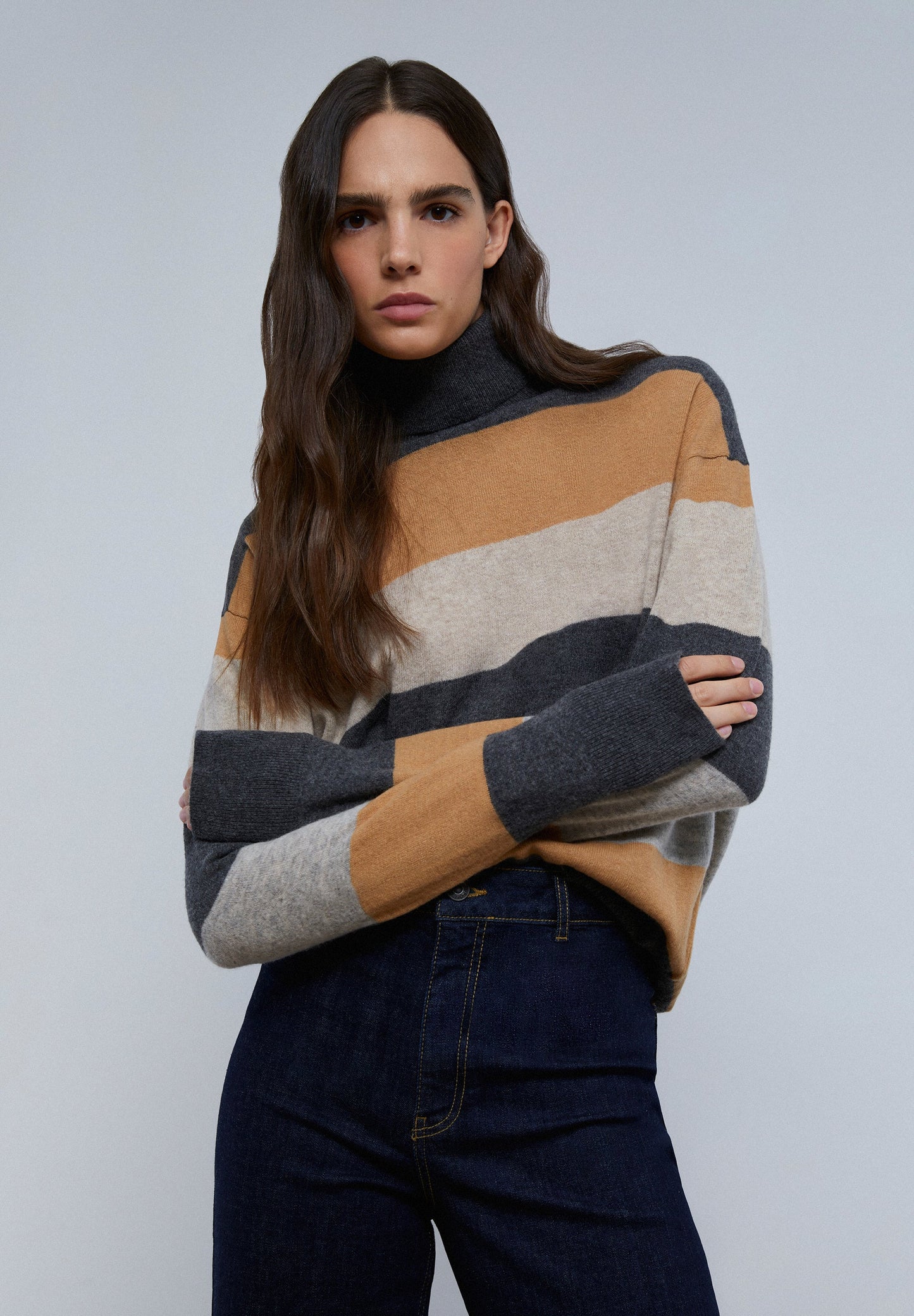 HIGH NECK KNIT JUMPER