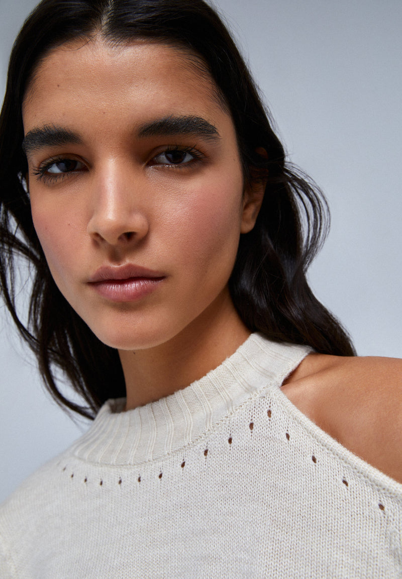 SWEATER WITH ASYMMETRIC SHOULDER