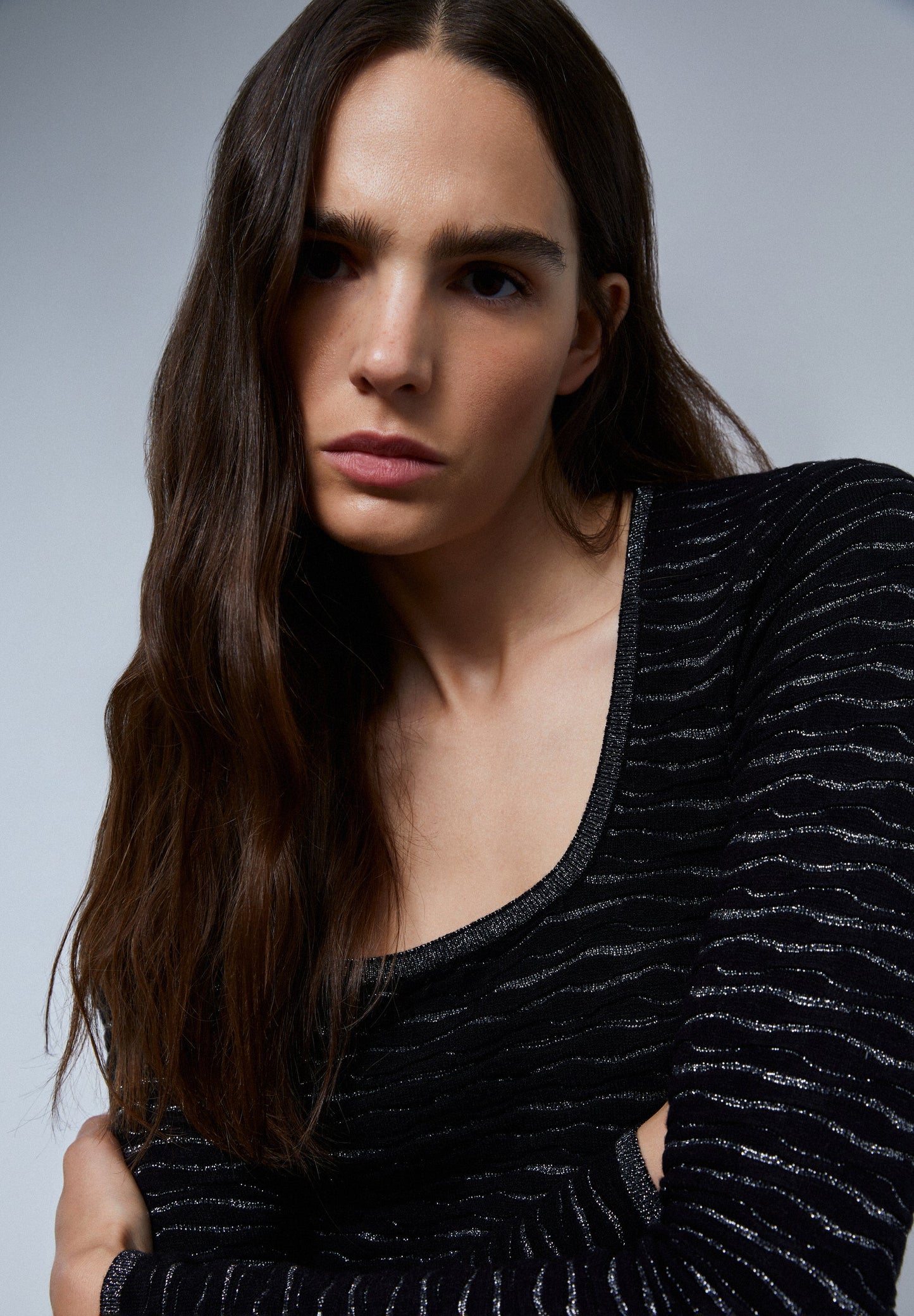 LUREX KNIT TOP WITH BACK DETAIL