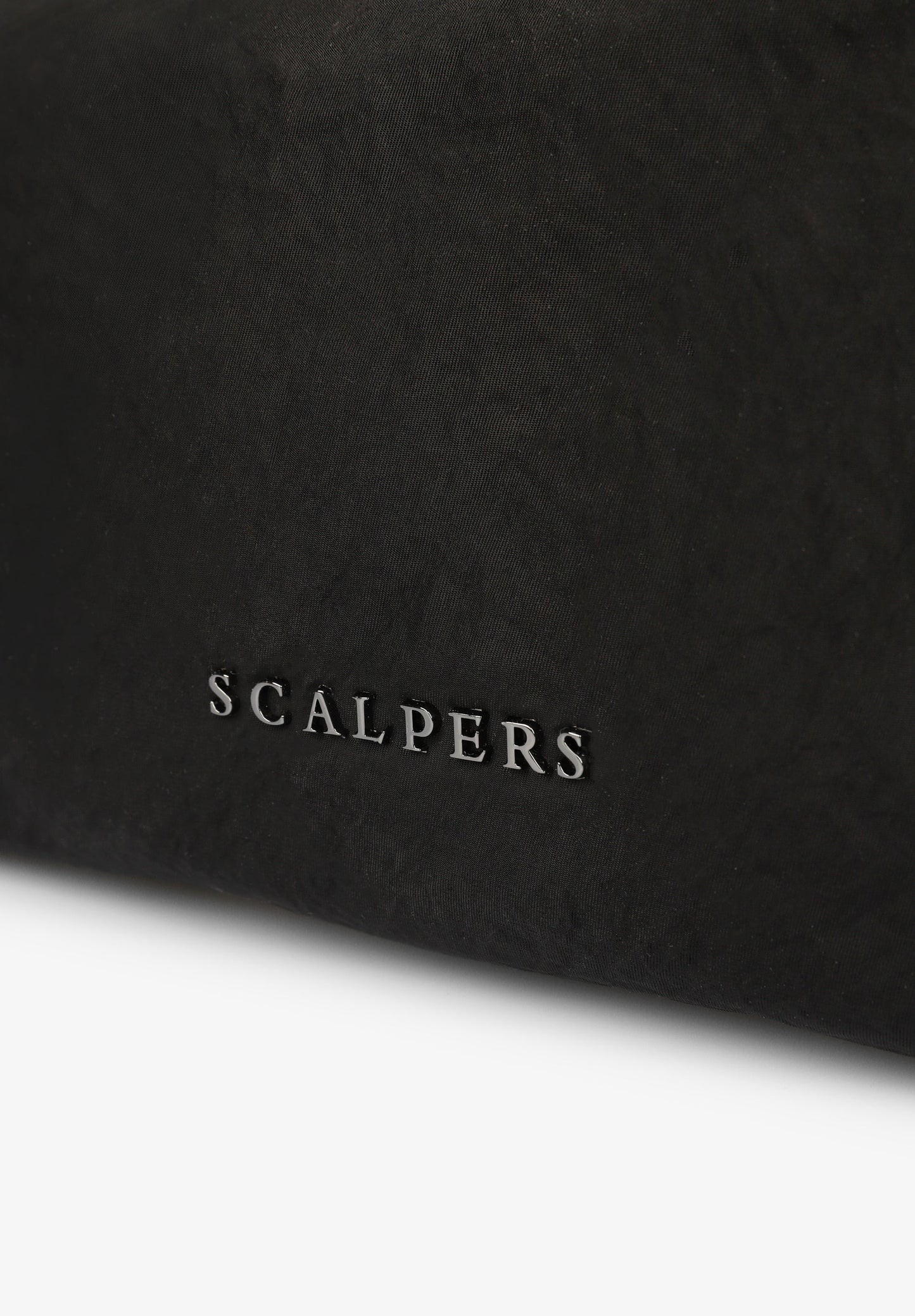 TOILETRY BAG WITH ZIP DETAIL