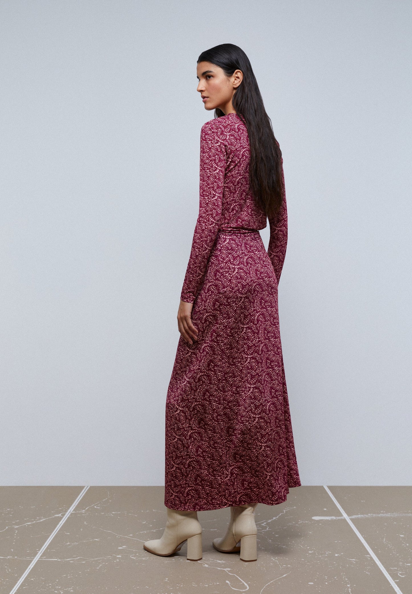 MIDI SKIRT WITH WAIST DETAIL