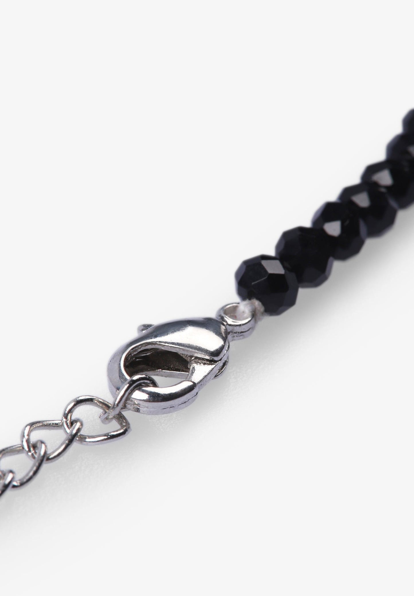 BEAD AND SKULL NECKLACE