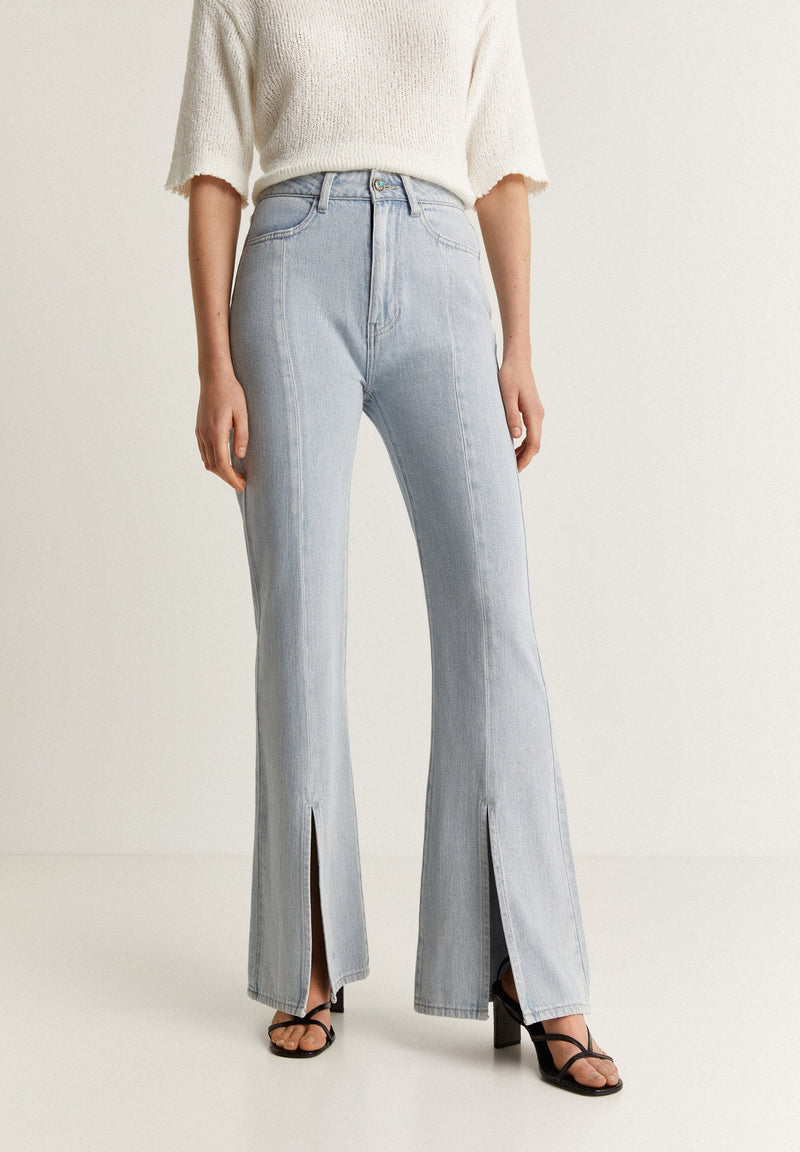 BOOT CUT JEANS WITH OPENING